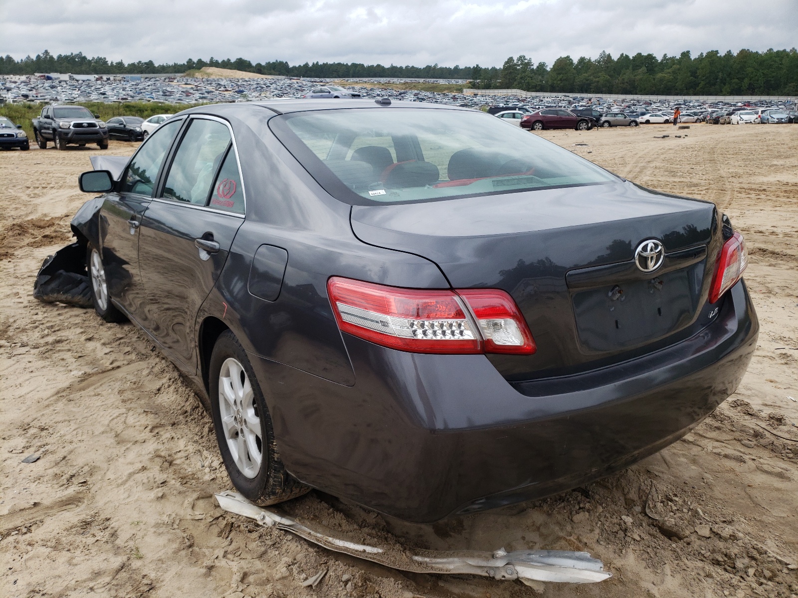 Photo 3 from auction – 2010 TOYOTA CAMRY BASE with VIN 4T1BF3EK6AU061491