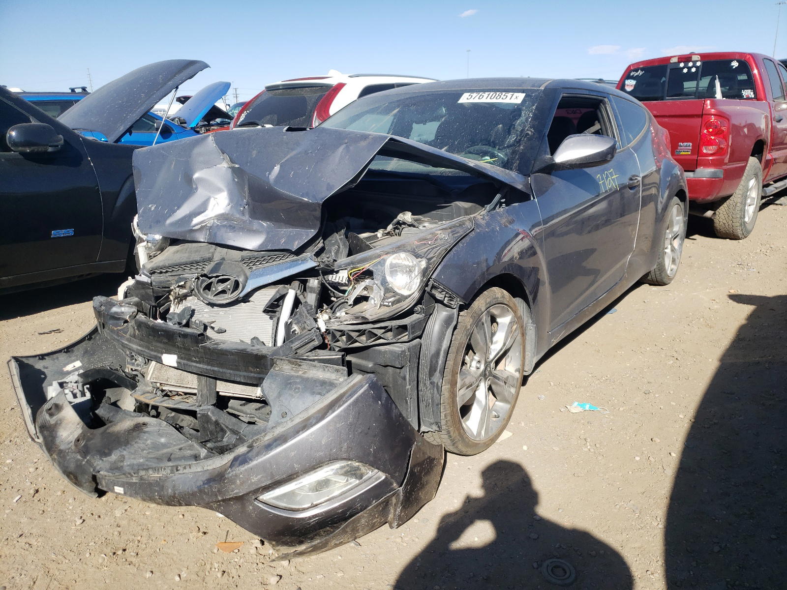 Photo 2 from auction – 2013 HYUNDAI VELOSTER with VIN KMHTC6AD6DU092010