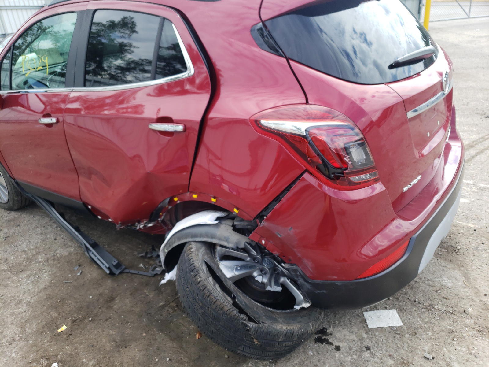 Photo 9 from auction – 2018 BUICK ENCORE PRE with VIN KL4CJASB6JB674166