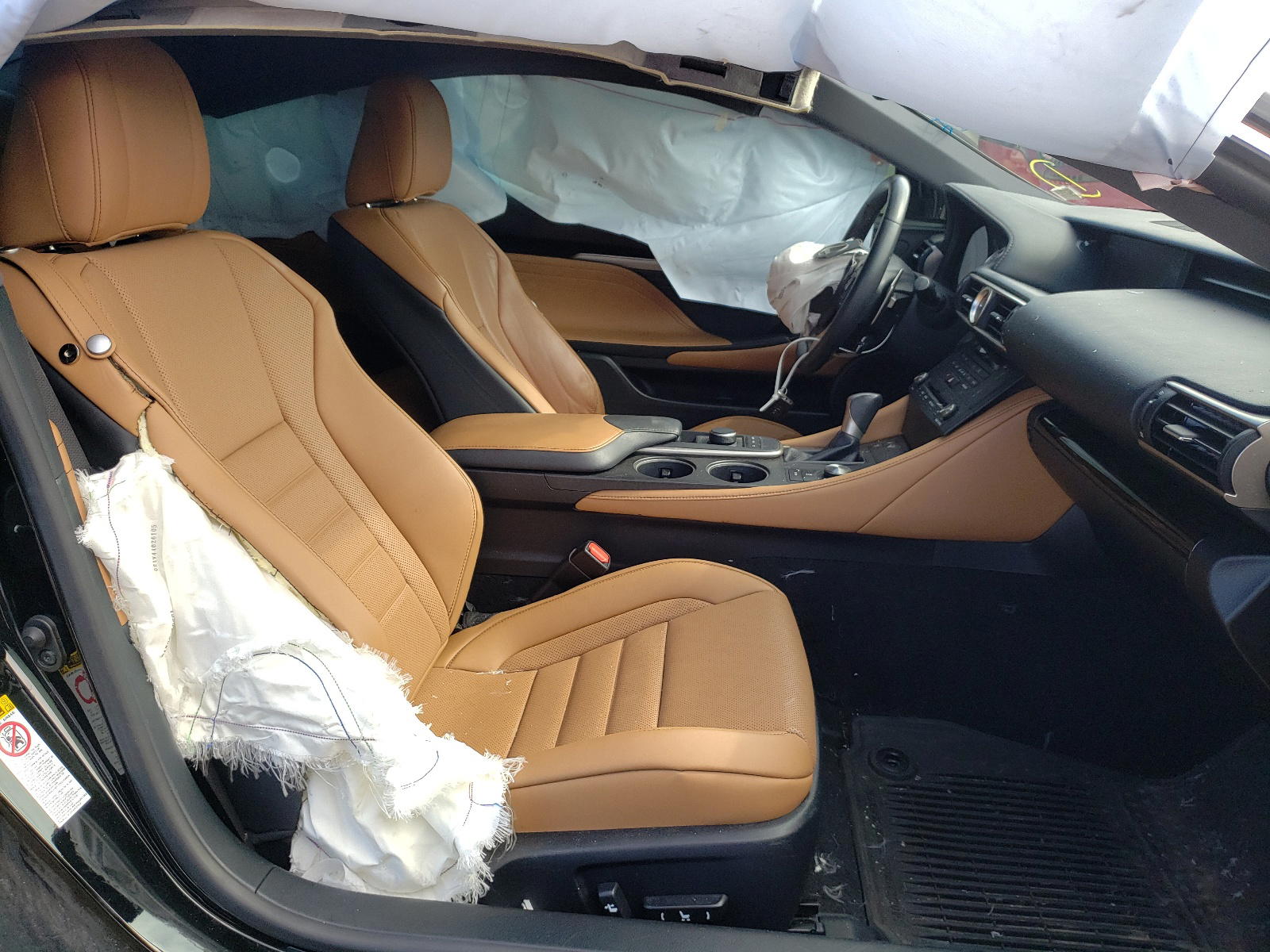Photo 5 from auction – 2015 LEXUS RC 350 with VIN JTHSE5BC9F5000460