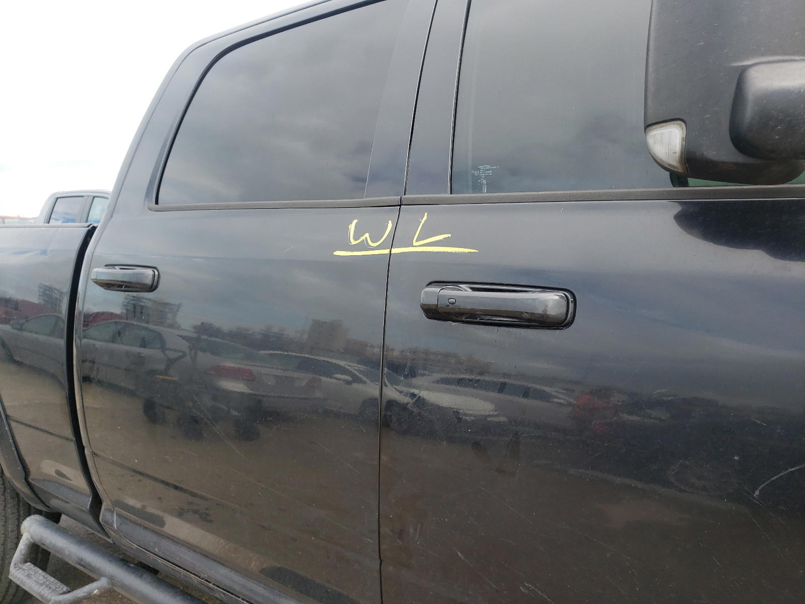 Photo 9 from auction – 2016 RAM 2500 LARAM with VIN 3C6UR5FL2GG108879
