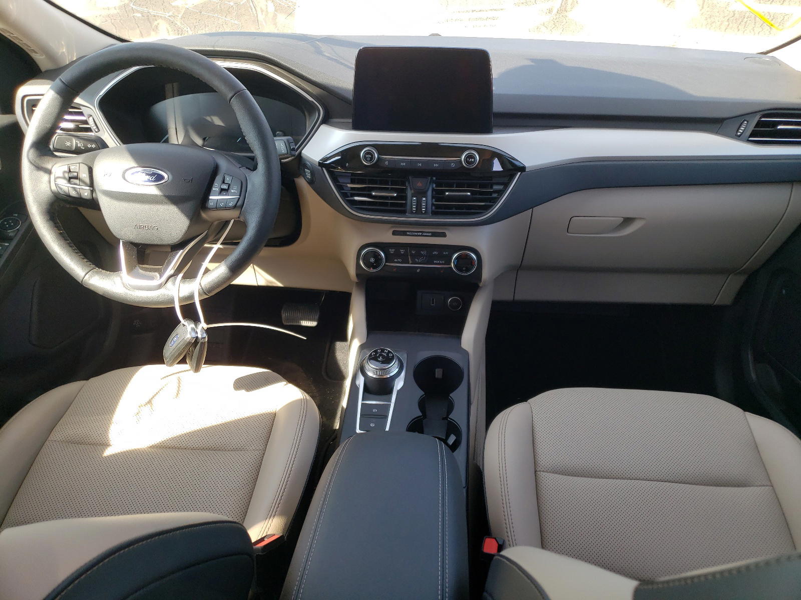 Photo 9 from auction – 2020 FORD ESCAPE SEL with VIN 1FMCU9H60LUA71285
