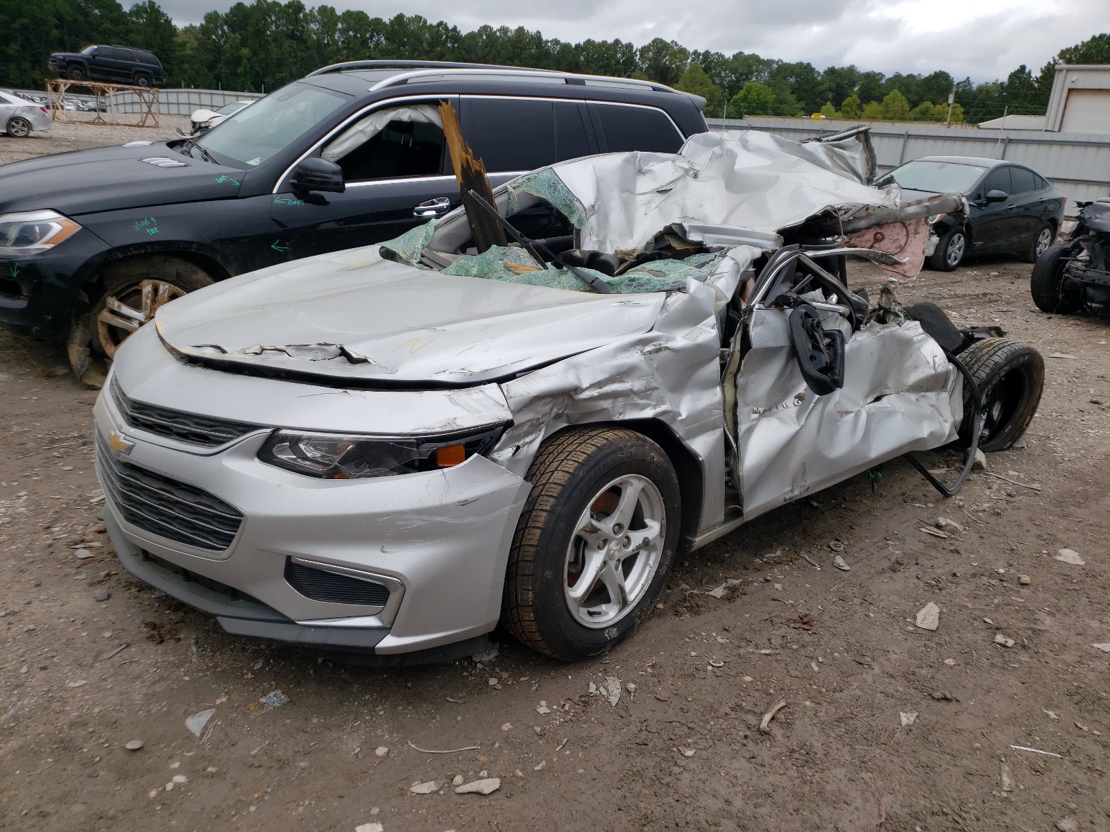 Photo 2 from auction – 2017 CHEVROLET MALIBU LS with VIN 1G1ZB5ST5HF100263