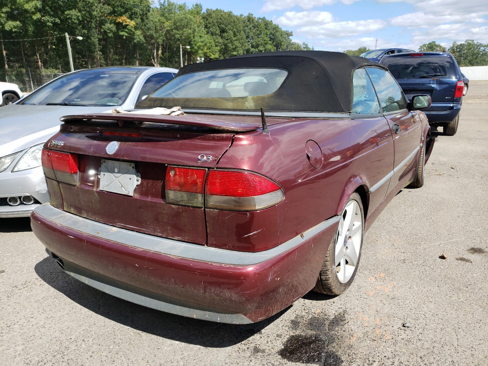 Photo 4 from auction – 2003 SAAB 9-3 SE with VIN YS3DF78K837003716