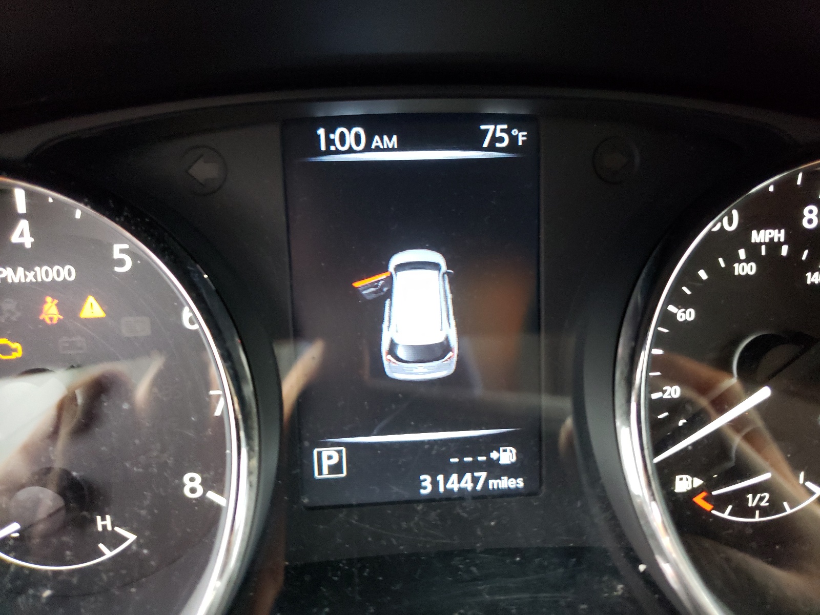 Photo 8 from auction – 2017 NISSAN ROGUE S with VIN KNMAT2MV9HP604145