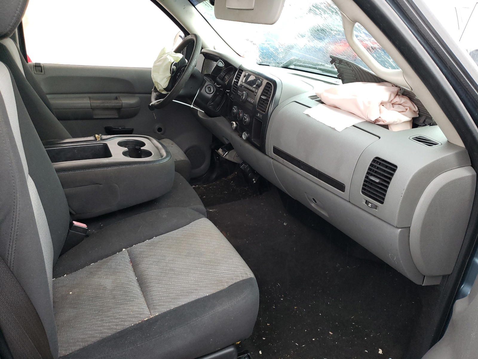 Photo 5 from auction – 2007 CHEVROLET SILVERADO with VIN 2GCEC19CX71635872