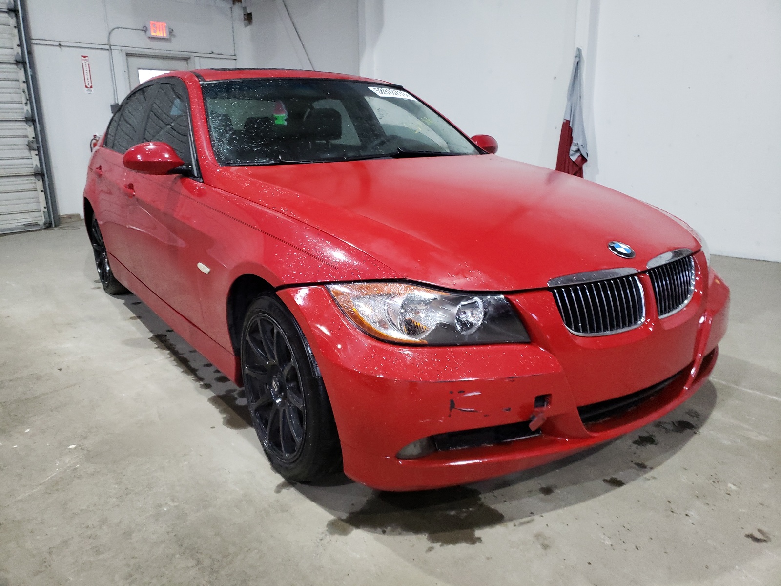 BMW 328 XI 2007 with VIN WBAVC93527KX56692 - Photo from auction