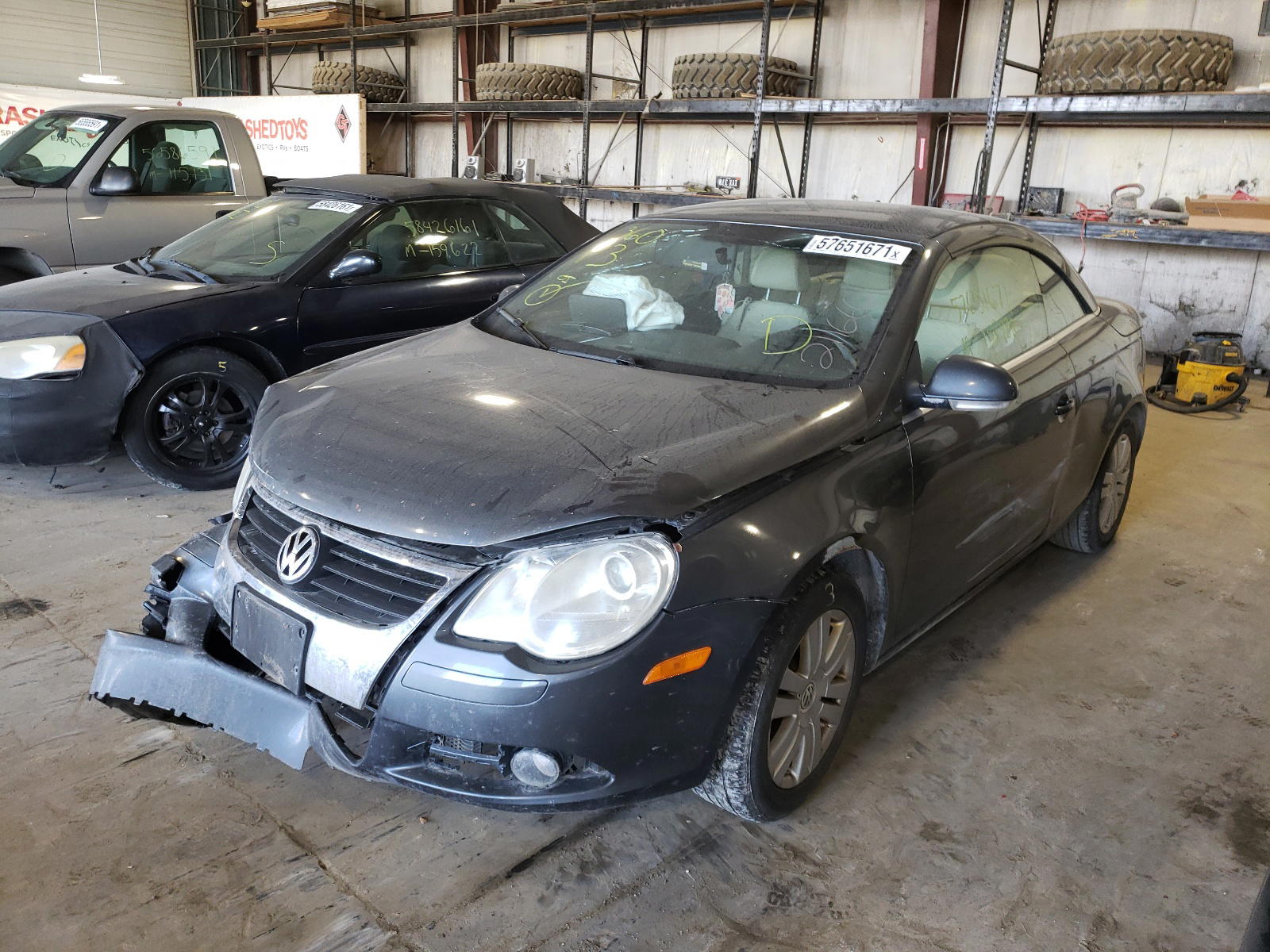 Photo 2 from auction – 2008 VOLKSWAGEN EOS with VIN WVWBA71F68V047355