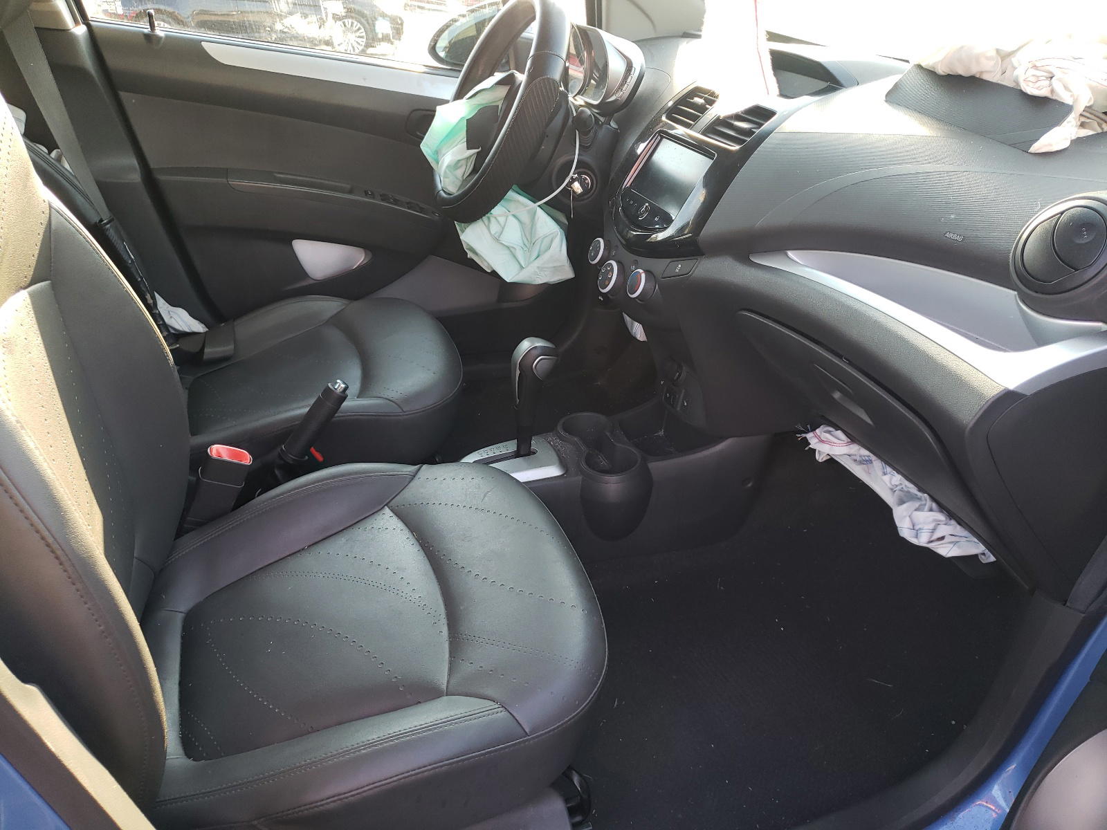 Photo 5 from auction – 2013 CHEVROLET SPARK 2LT with VIN KL8CF6S90DC508198