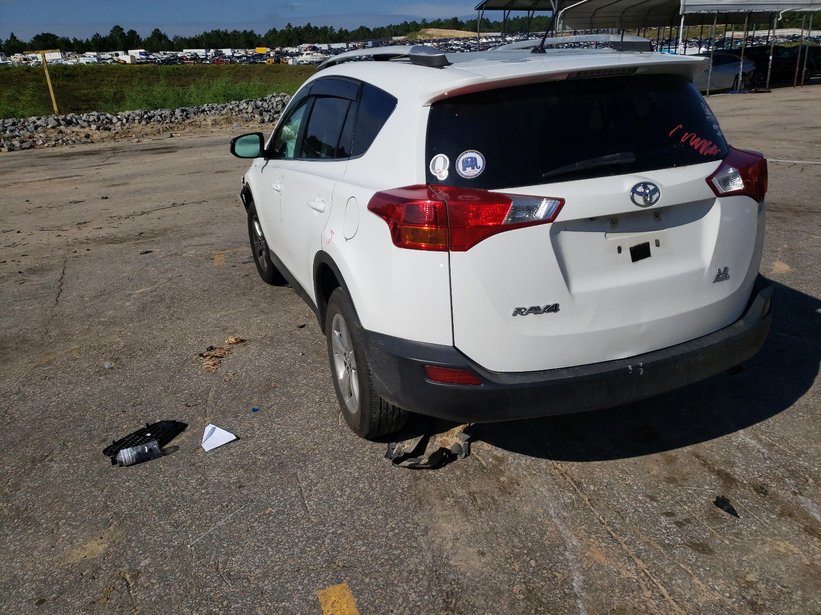 Photo 3 from auction – 2013 TOYOTA RAV4 LE with VIN 2T3BFREV9DW055578