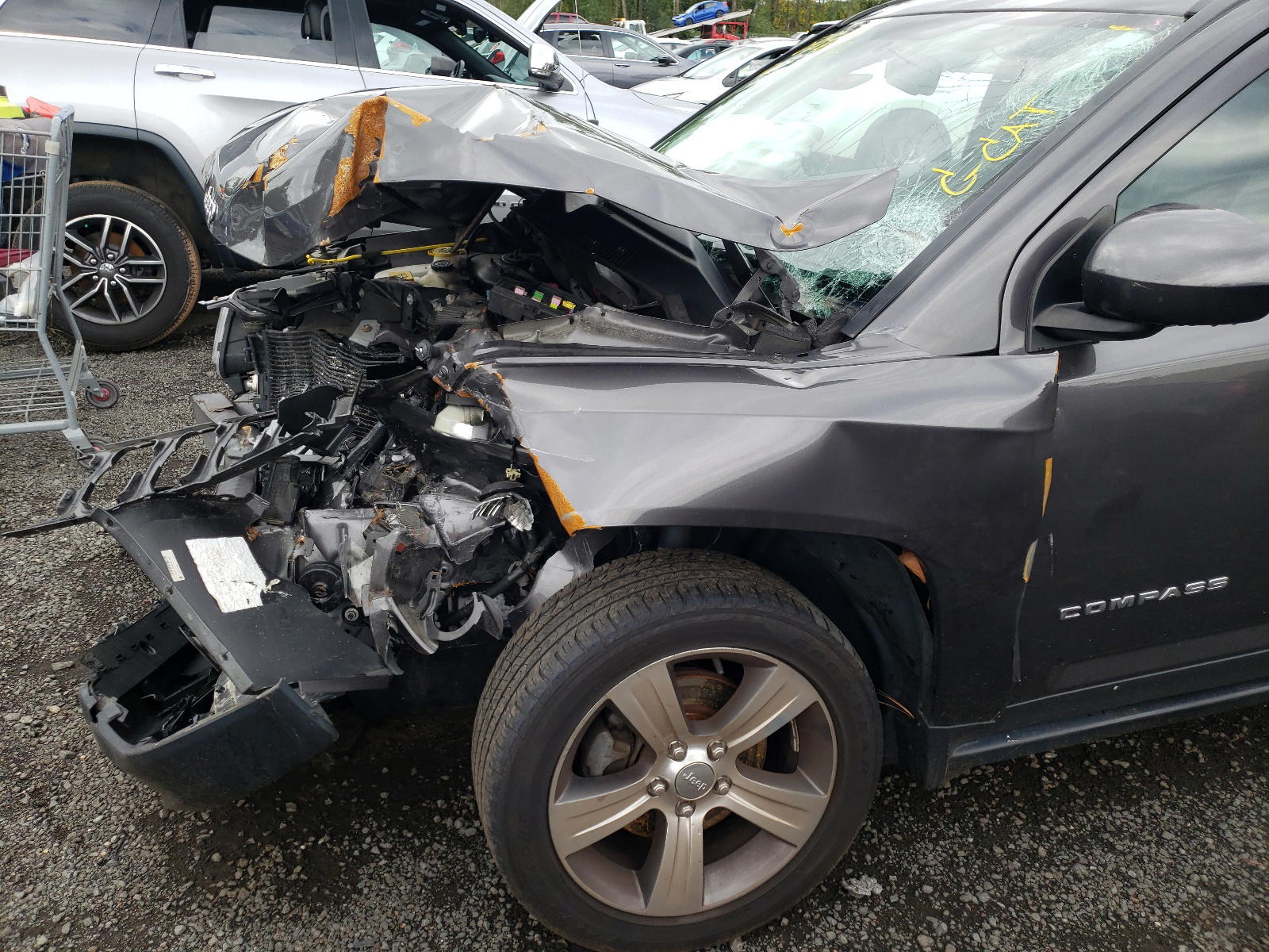 Photo 9 from auction – 2016 JEEP COMPASS LA with VIN 1C4NJDEB4GD814188