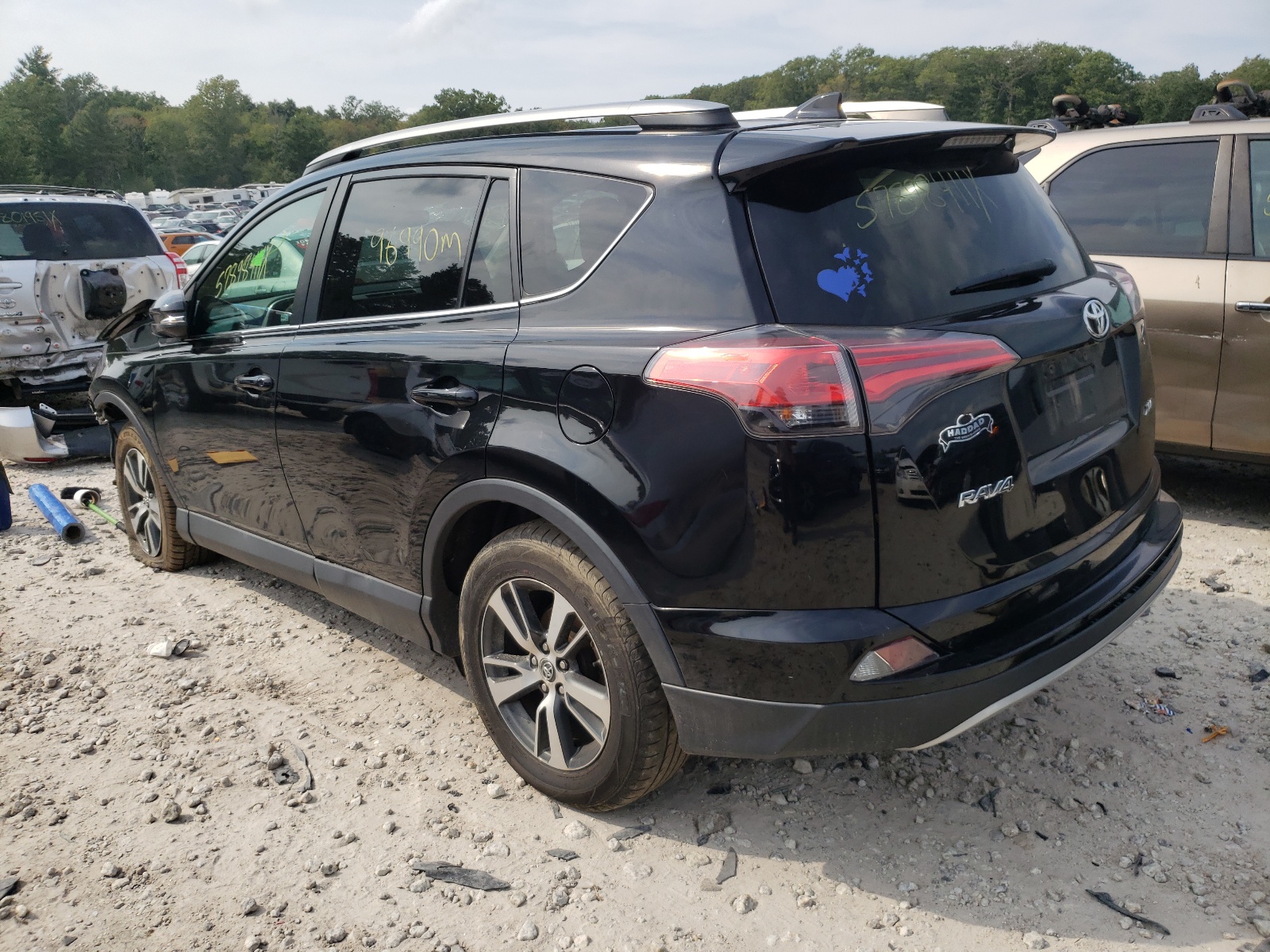 Photo 3 from auction – 2018 TOYOTA RAV4 ADVEN with VIN 2T3WFREV3JW430040