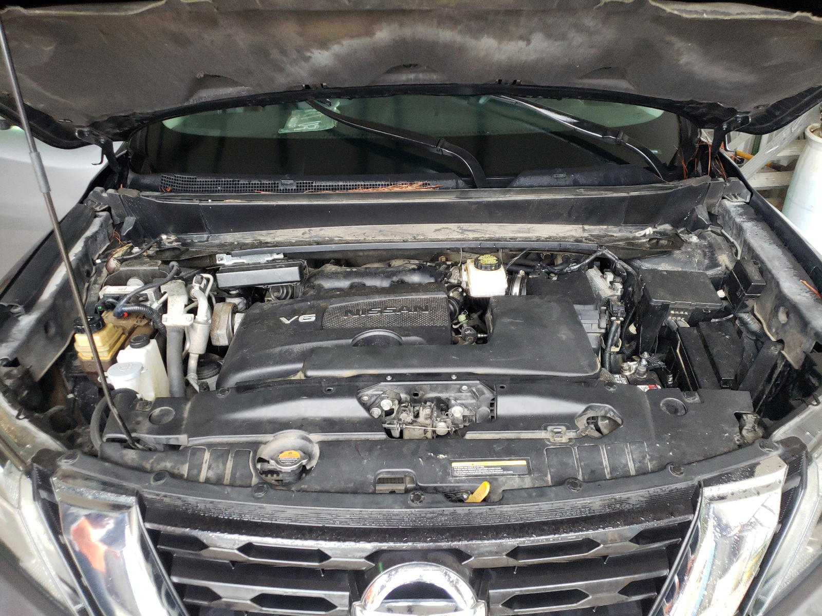 Photo 7 from auction – 2017 NISSAN PATHFINDER with VIN 5N1DR2MN9HC657930