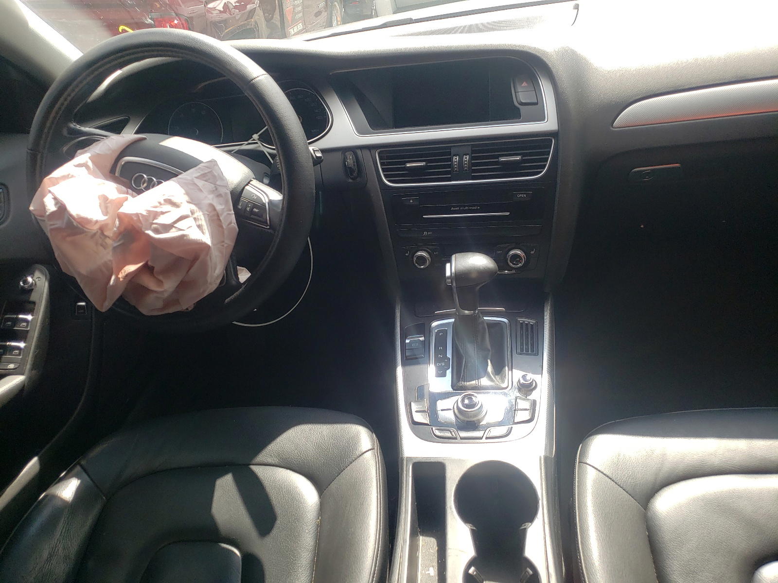 Photo 9 from auction – 2015 AUDI A4 PREMIUM with VIN WAUBFAFL3FN036644