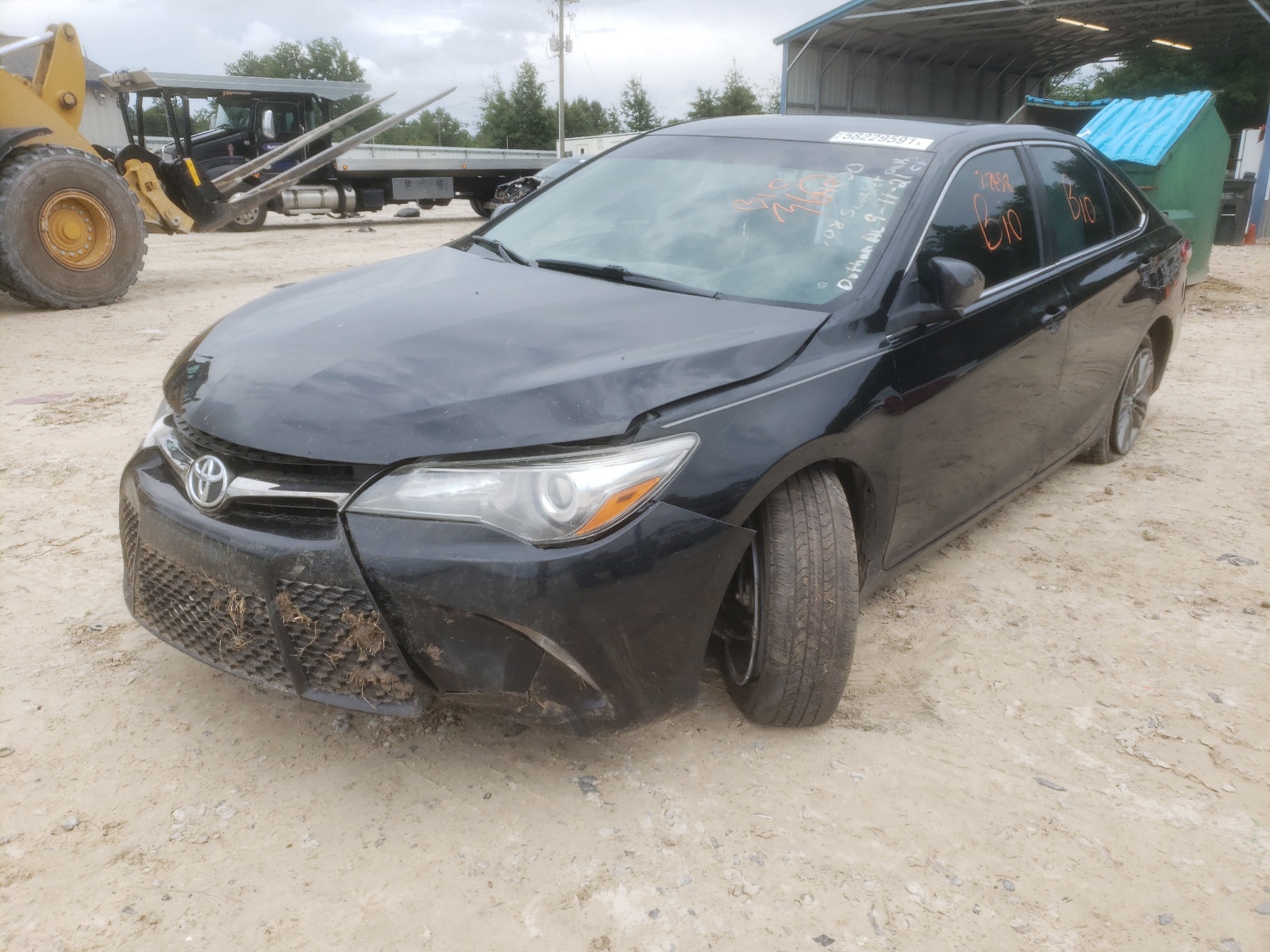 Photo 2 from auction – 2017 TOYOTA CAMRY LE with VIN 4T1BF1FK8HU268302