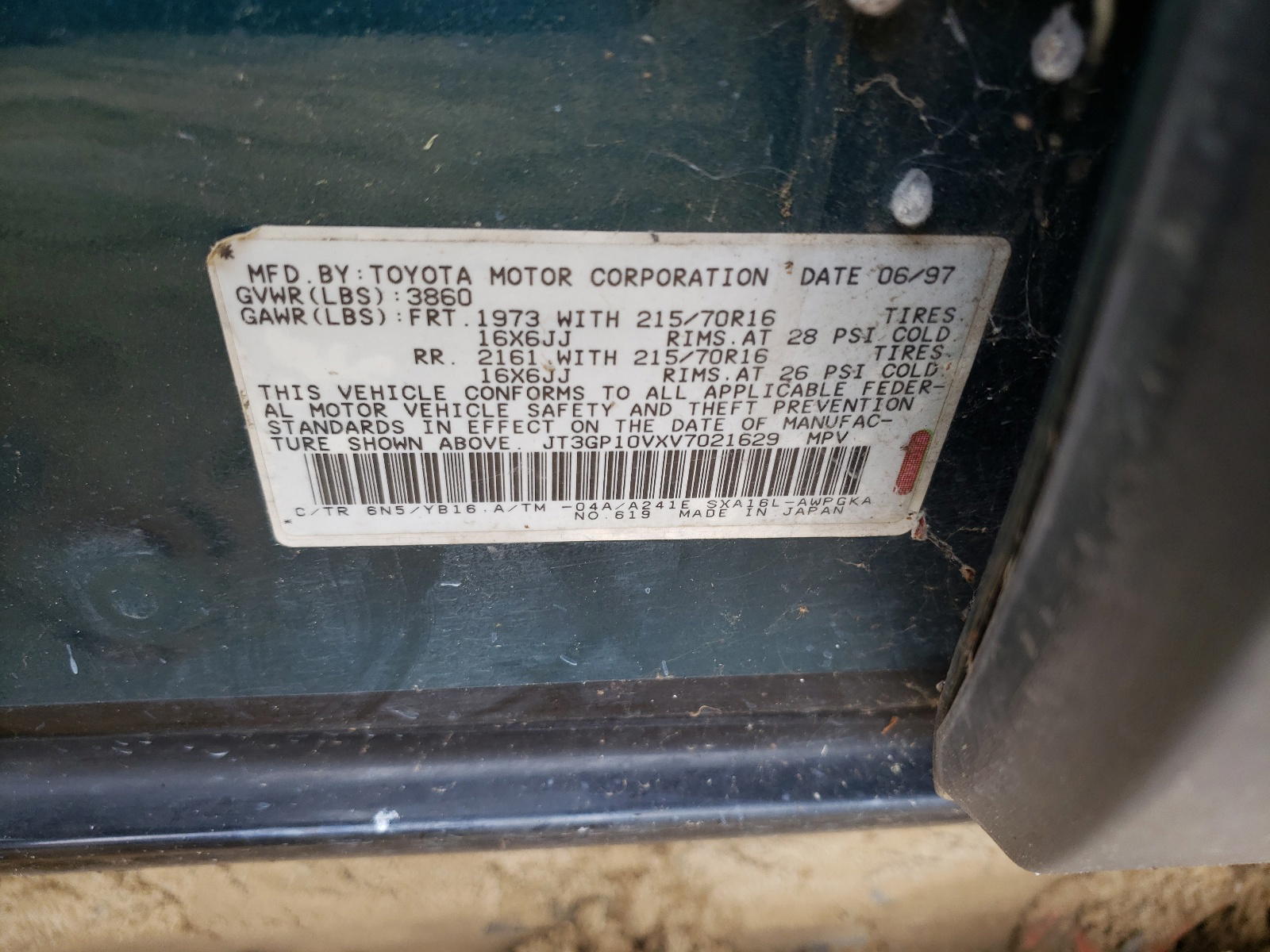 Photo 10 from auction – 1997 TOYOTA RAV4 with VIN JT3GP10VXV7021629
