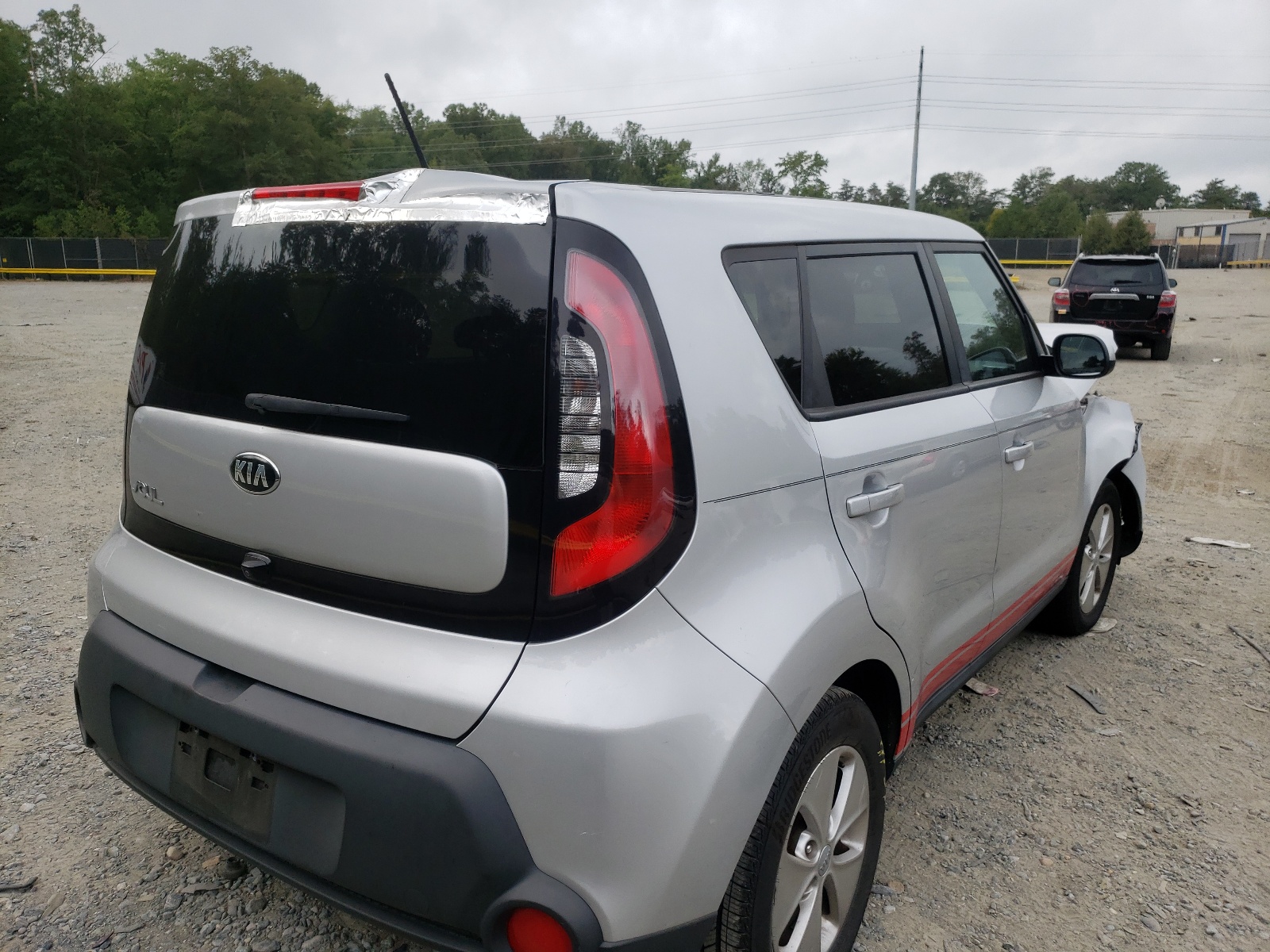 Zdjęcie 4 z aukcji – 2016 KIA SOUL z VIN KNDJN2A21G7841912