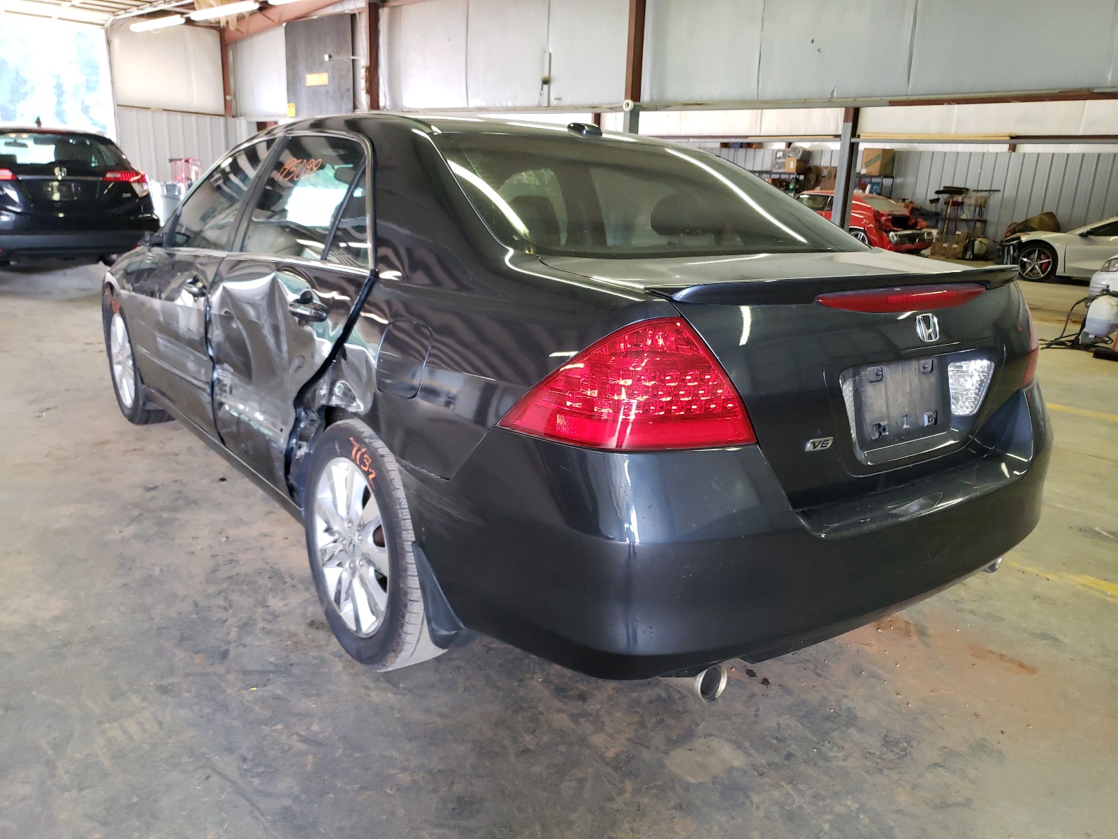 Photo 3 from auction – 2007 HONDA ACCORD EX with VIN 1HGCM66547A084272