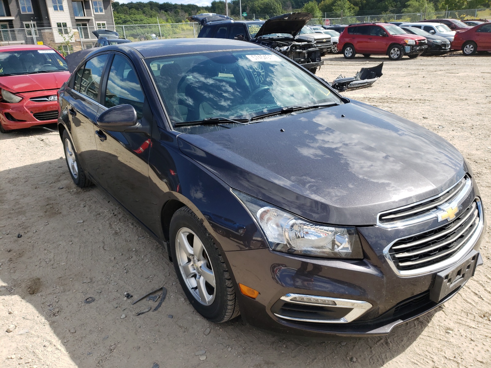CHEVROLET CRUZE LT 2015 with VIN 1G1PC5SB7F7225655 - Photo from auction