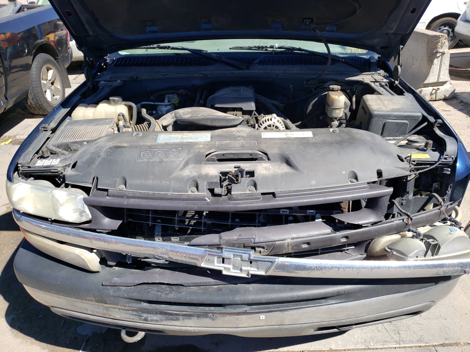 Photo 7 from auction – 2000 CHEVROLET SILVERADO with VIN 2GCEK19TXY1127521