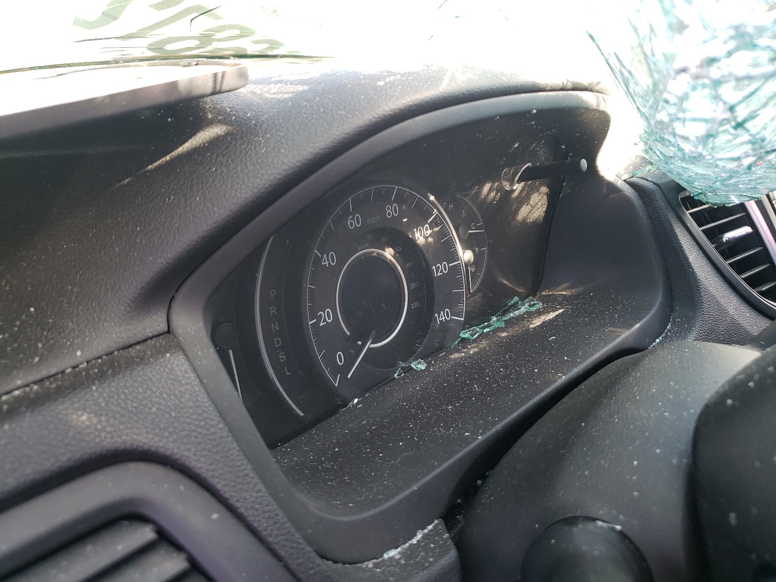 Photo 8 from auction – 2016 HONDA CR-V EX with VIN 2HKRM4H58GH728004