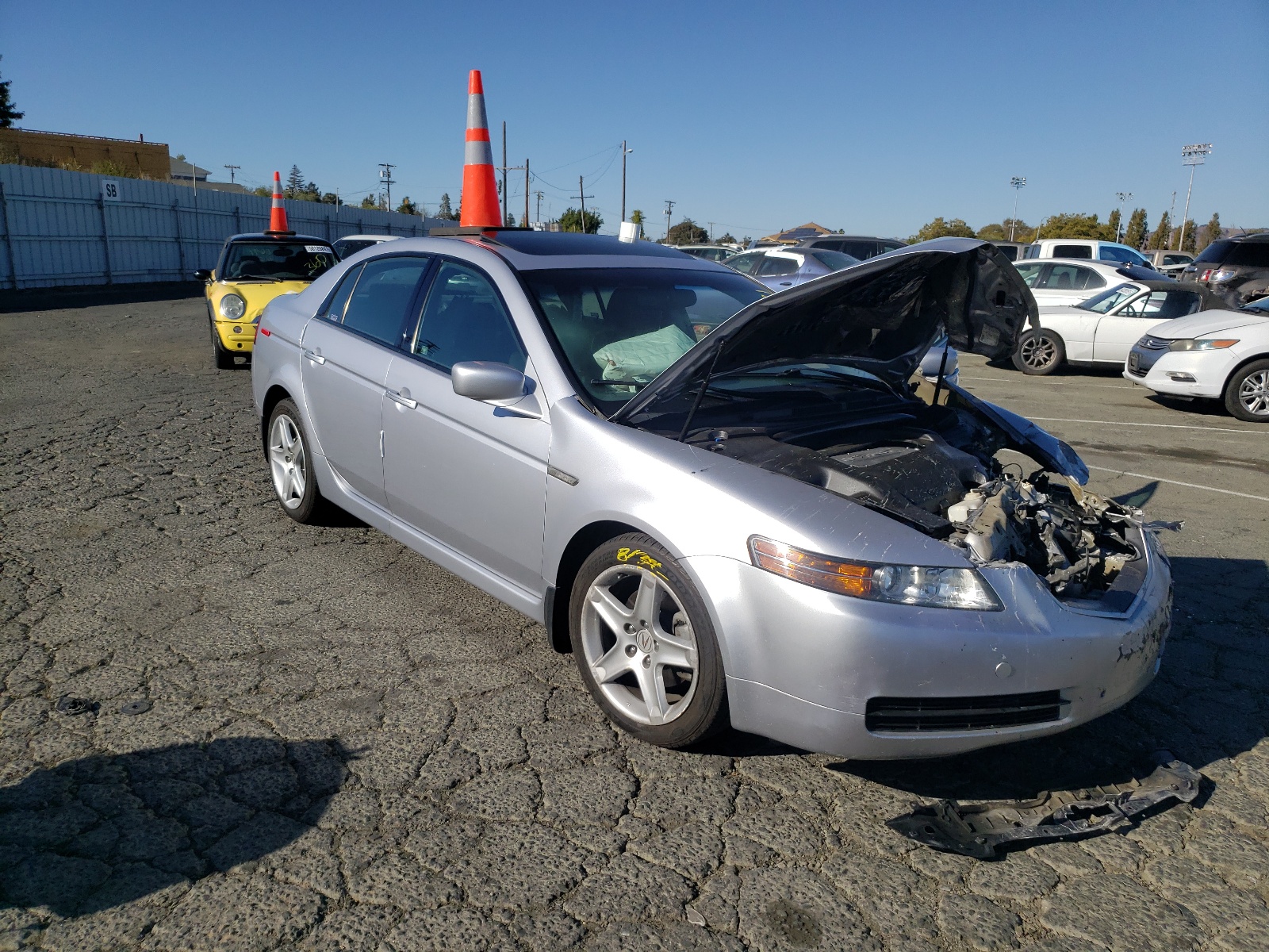 Photo 1 from auction – 2004 ACURA TL with VIN 19UUA662X4A004195