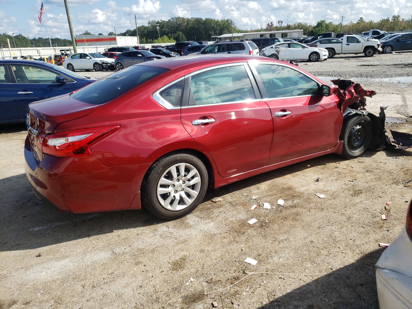 Photo 4 from auction – 2017 NISSAN ALTIMA 2.5 with VIN 1N4AL3AP4HC473571