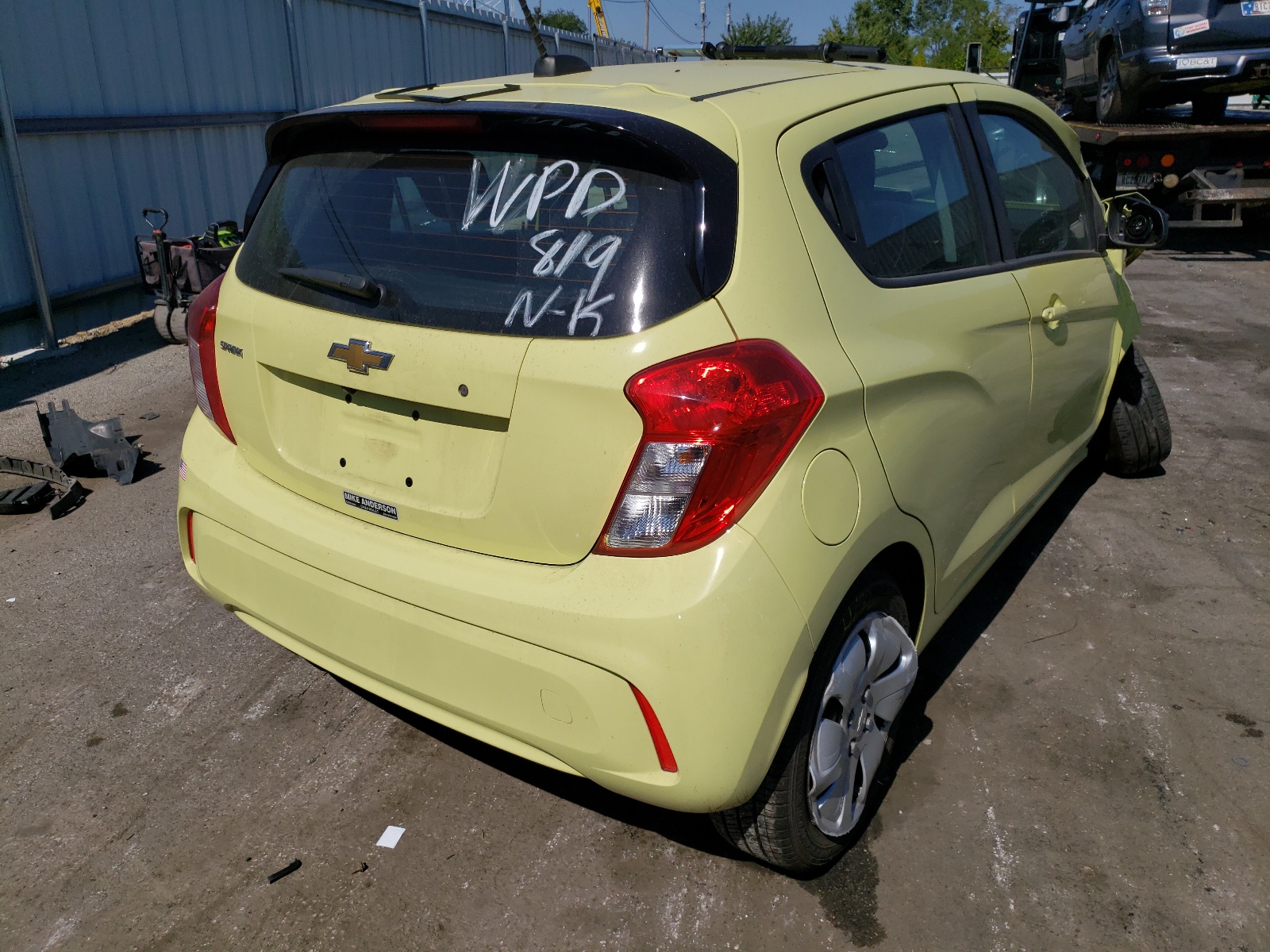 Foto 4 de la subasta – 2017 CHEVROLET SPARK LS con VIN KL8CB6SA1HC796891