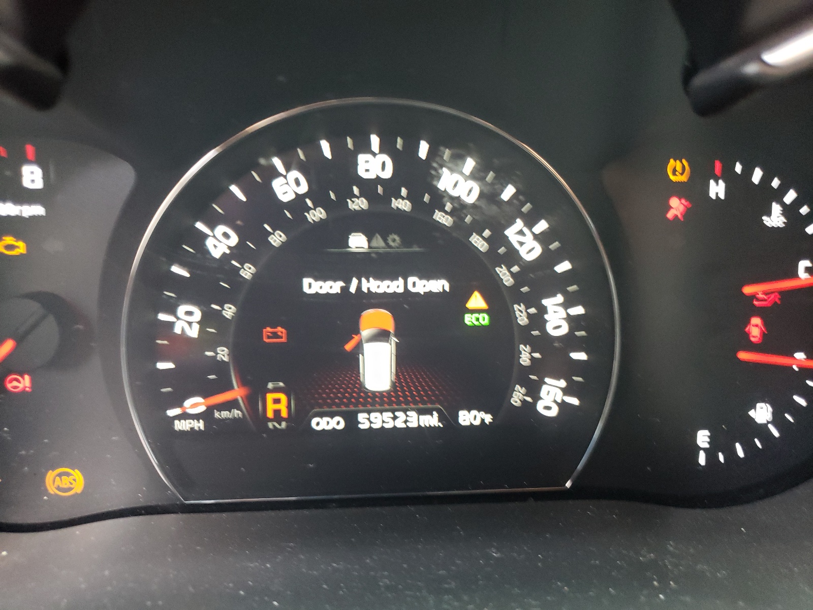 Photo 8 from auction – 2014 KIA SORENTO EX with VIN 5XYKU4A72EG437046