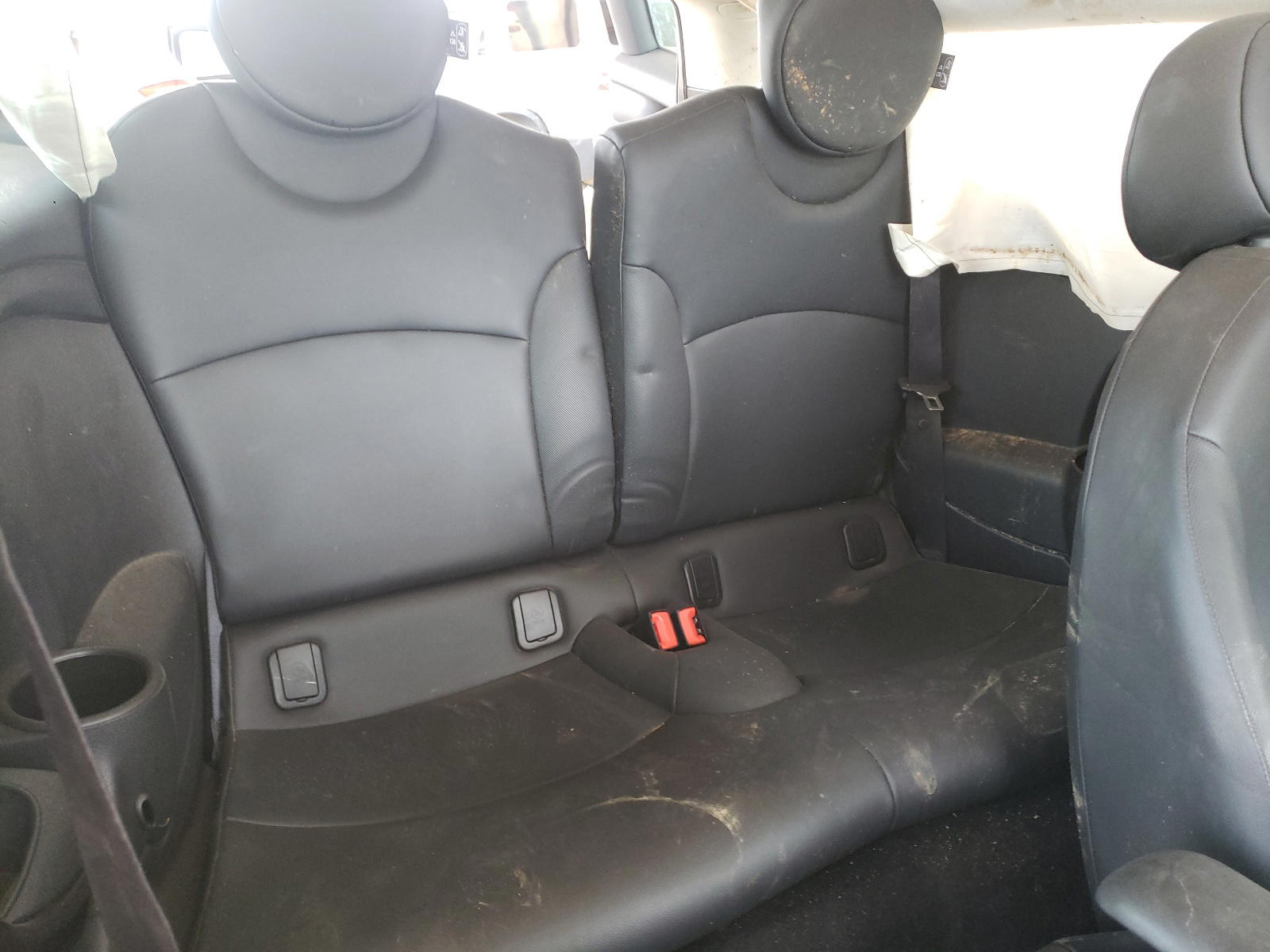 Photo 6 from auction – 2011 MINI COOPER CLU with VIN WMWZF3C57BT187847