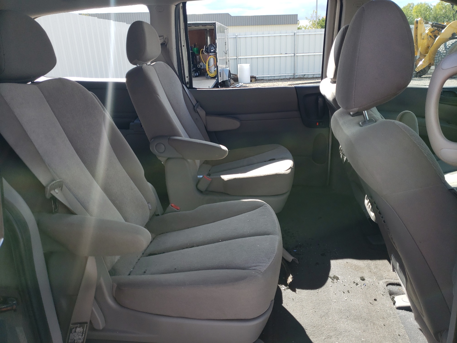 Photo 6 from auction – 2012 KIA SEDONA LX with VIN KNDMG4C79C6441043