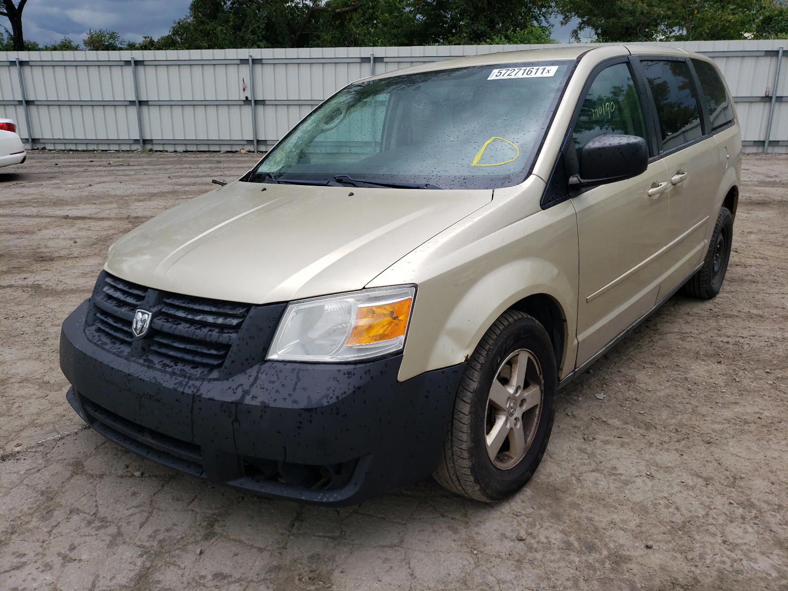Photo 14 from auction – 2010 DODGE GRAND CARA with VIN 2D4RN4DE1AR239038