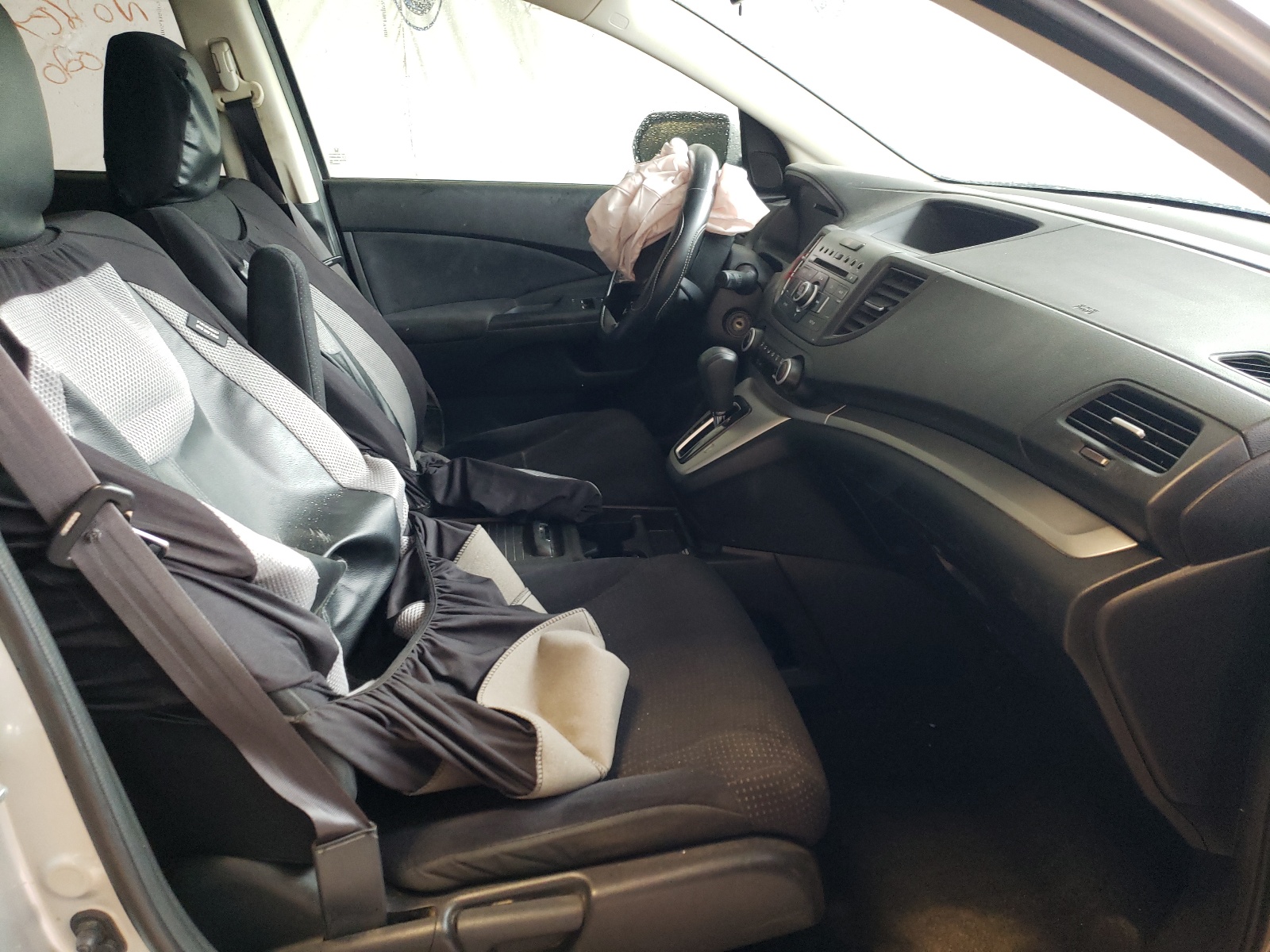 Photo 19 from auction – 2013 HONDA CR-V EX with VIN 2HKRM4H55DH622847