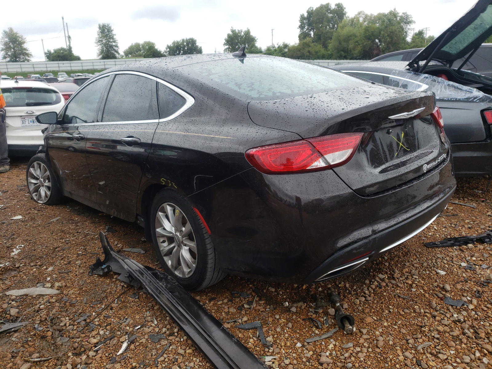 Photo 3 from auction – 2015 CHRYSLER 200 C with VIN 1C3CCCCG3FN524242
