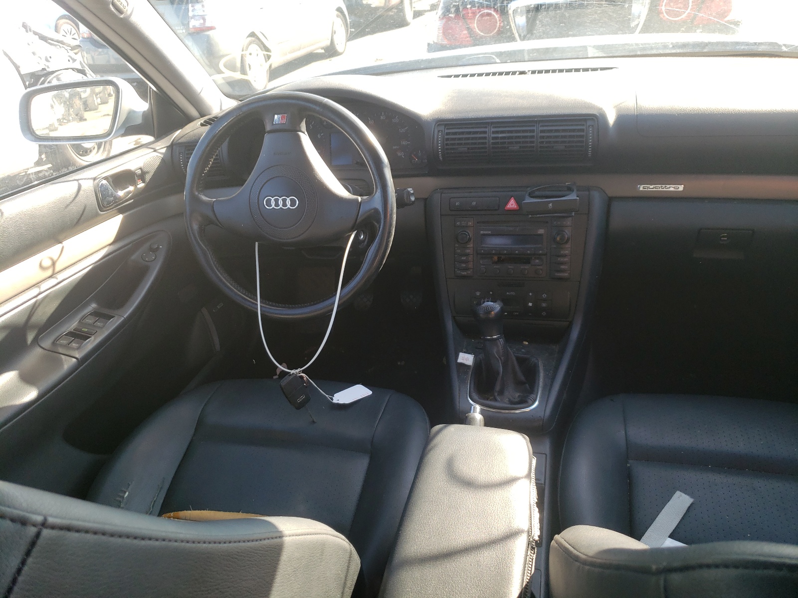 Photo 9 from auction – 2001 AUDI A4 1.8T AV with VIN WAUKC68D81A131468