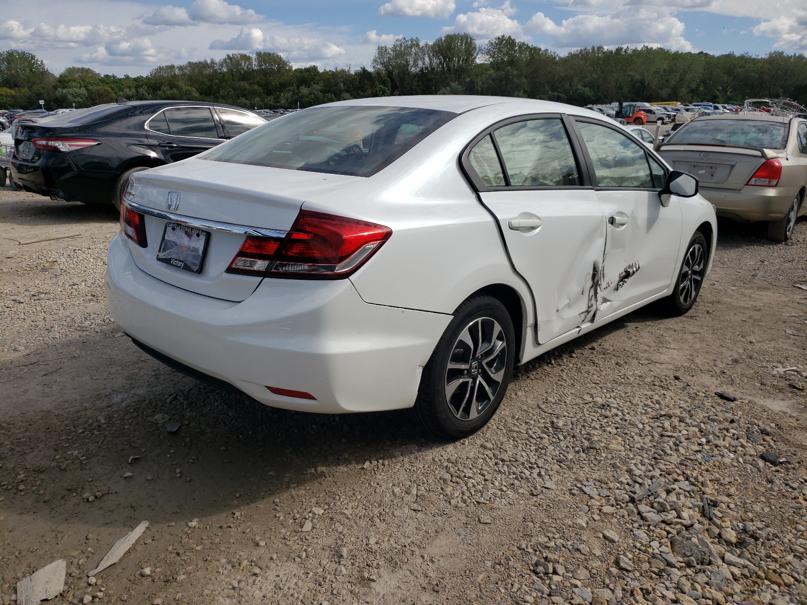 Photo 4 from auction – 2013 HONDA CIVIC EXL with VIN 19XFB2F99DE041889
