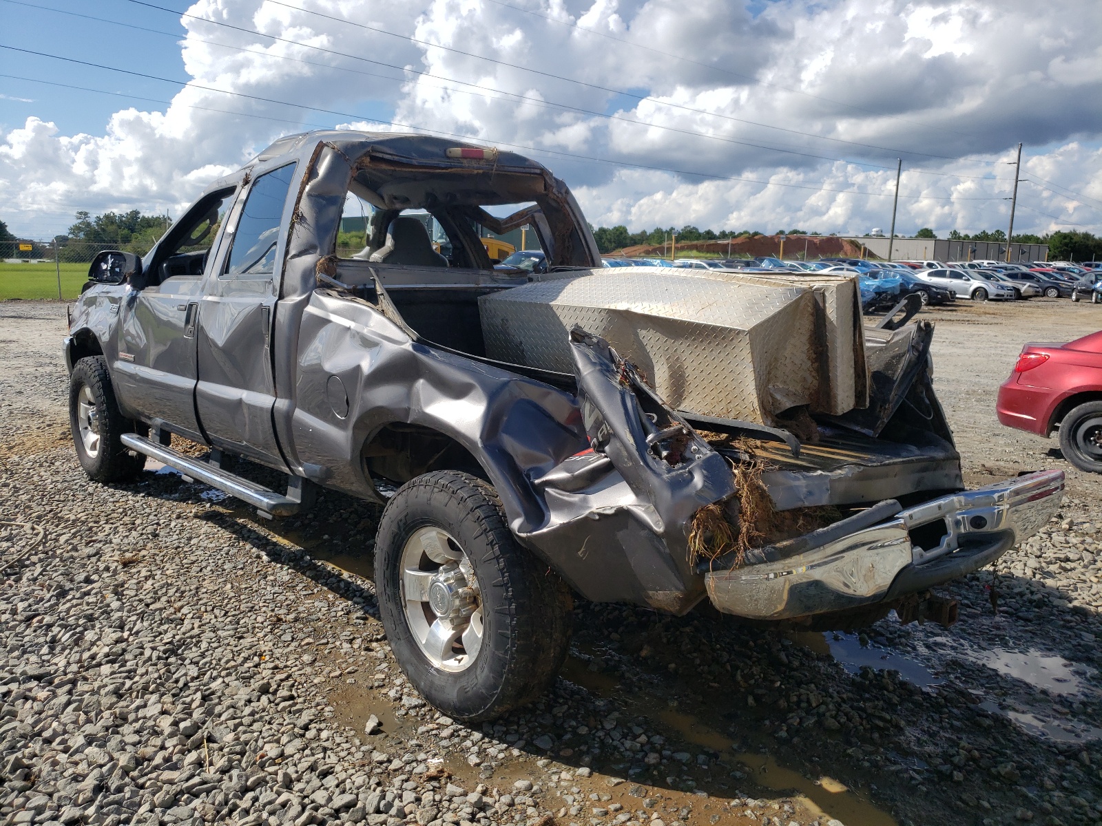 Photo 3 from auction – 2004 FORD F250 SUPER with VIN 1FTNW21PX4EC92177