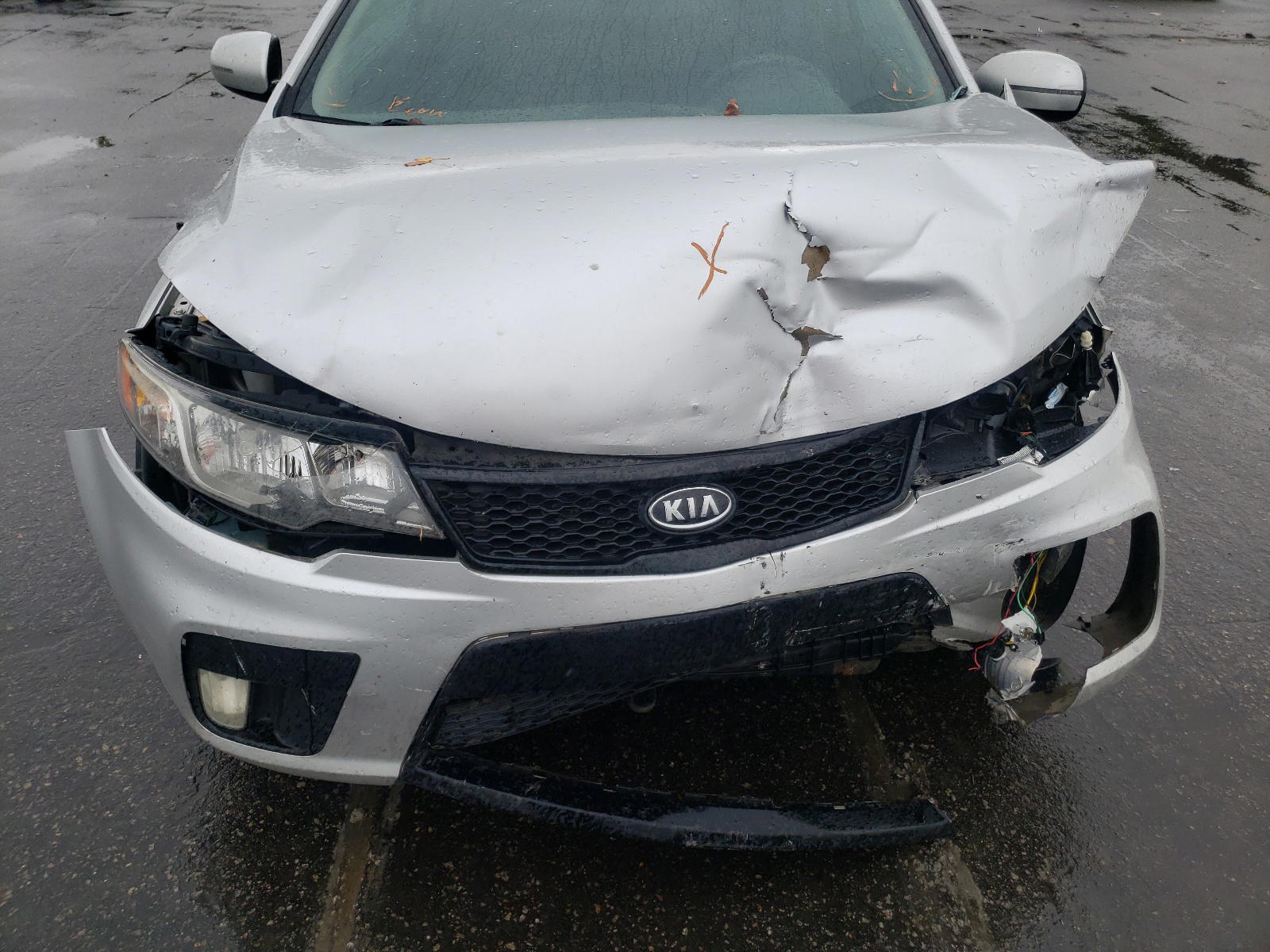 Photo 9 from auction – 2011 KIA FORTE with VIN KNAFU6A25B5322251