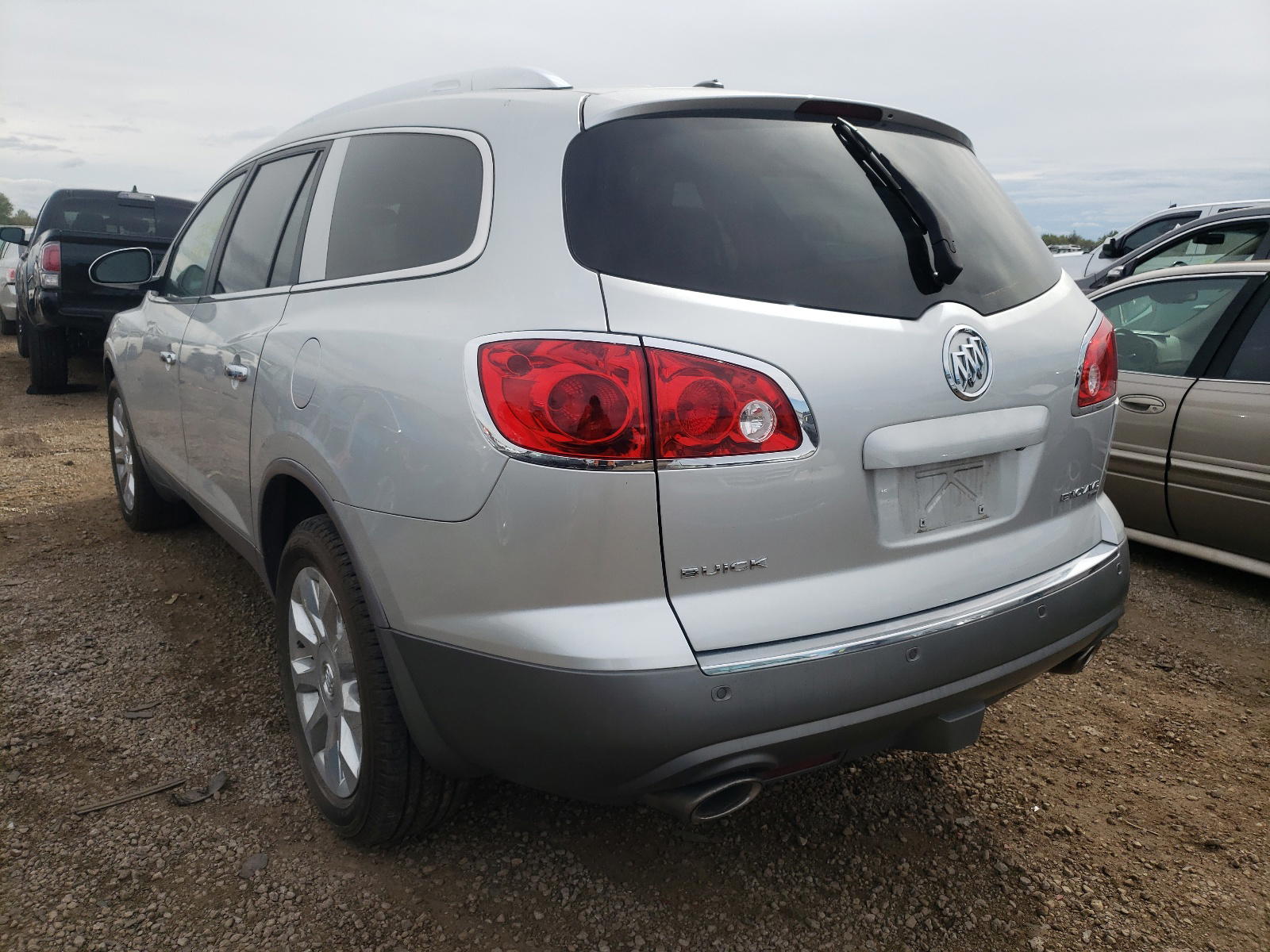 Photo 3 from auction – 2012 BUICK ENCLAVE with VIN 5GAKVDED4CJ393336