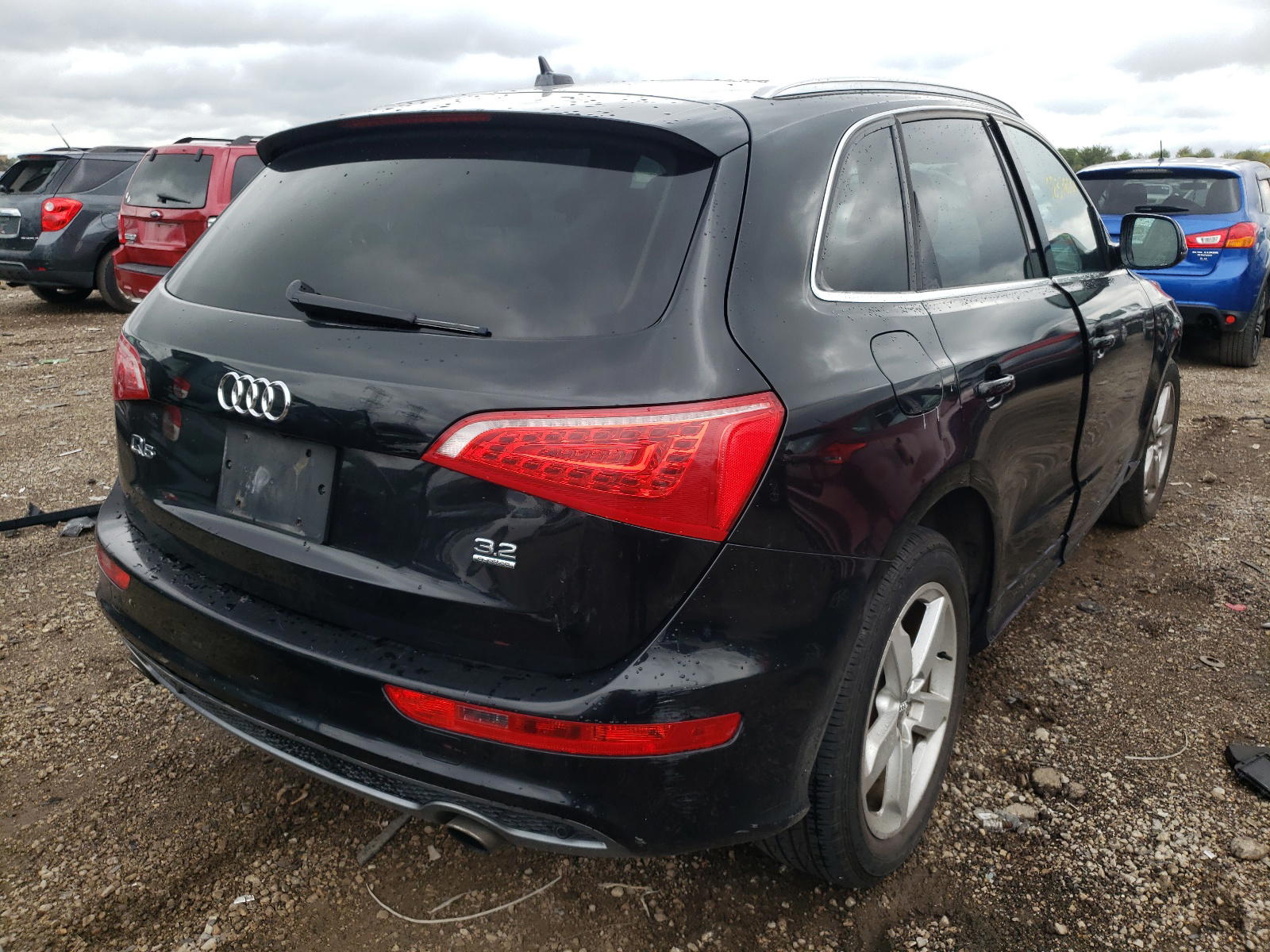Photo 4 from auction – 2011 AUDI Q5 PREMIUM with VIN WA1DKAFP7BA011848