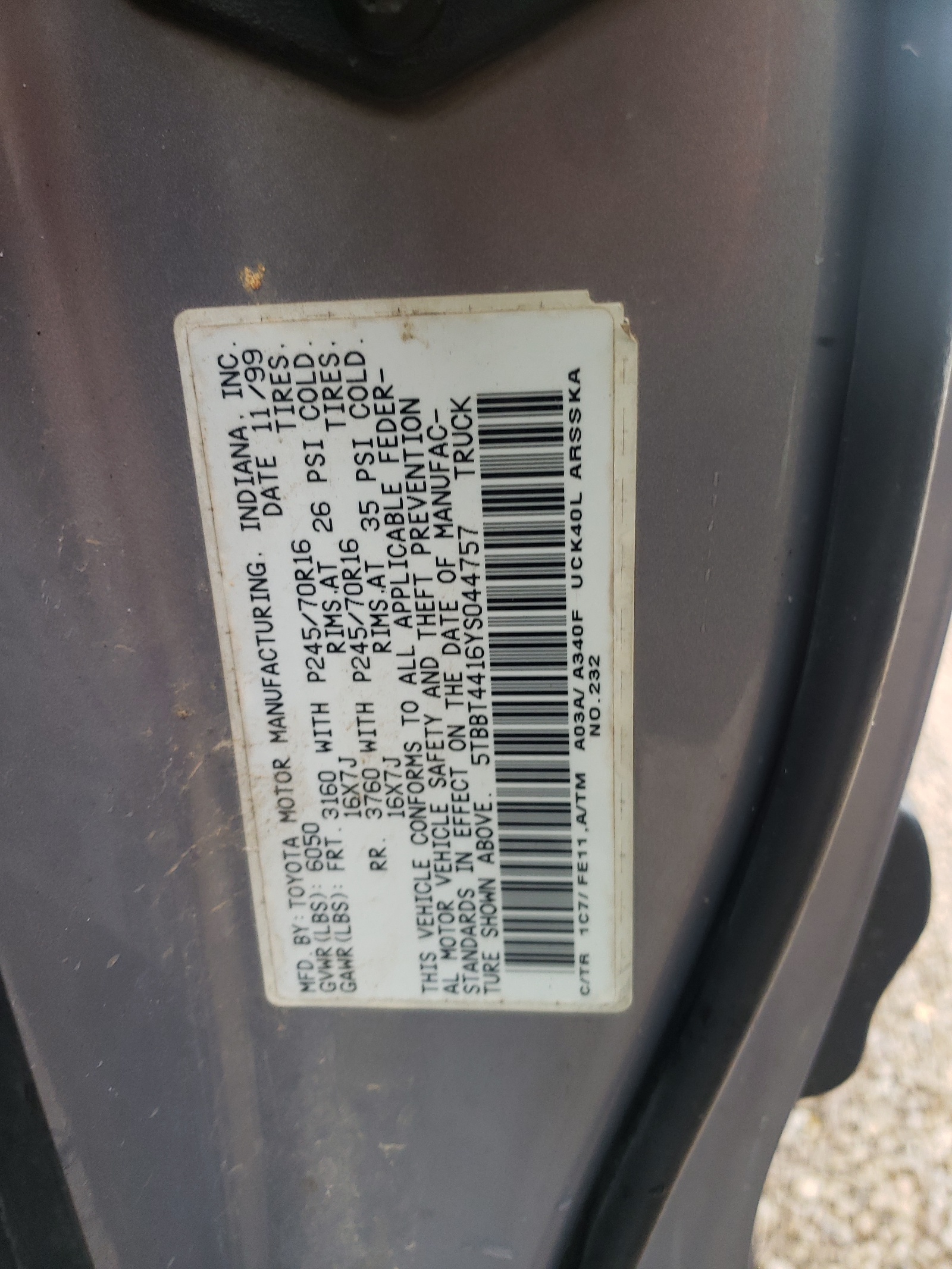 Photo 10 from auction – 2000 TOYOTA TUNDRA ACC with VIN 5TBBT4416YS044757