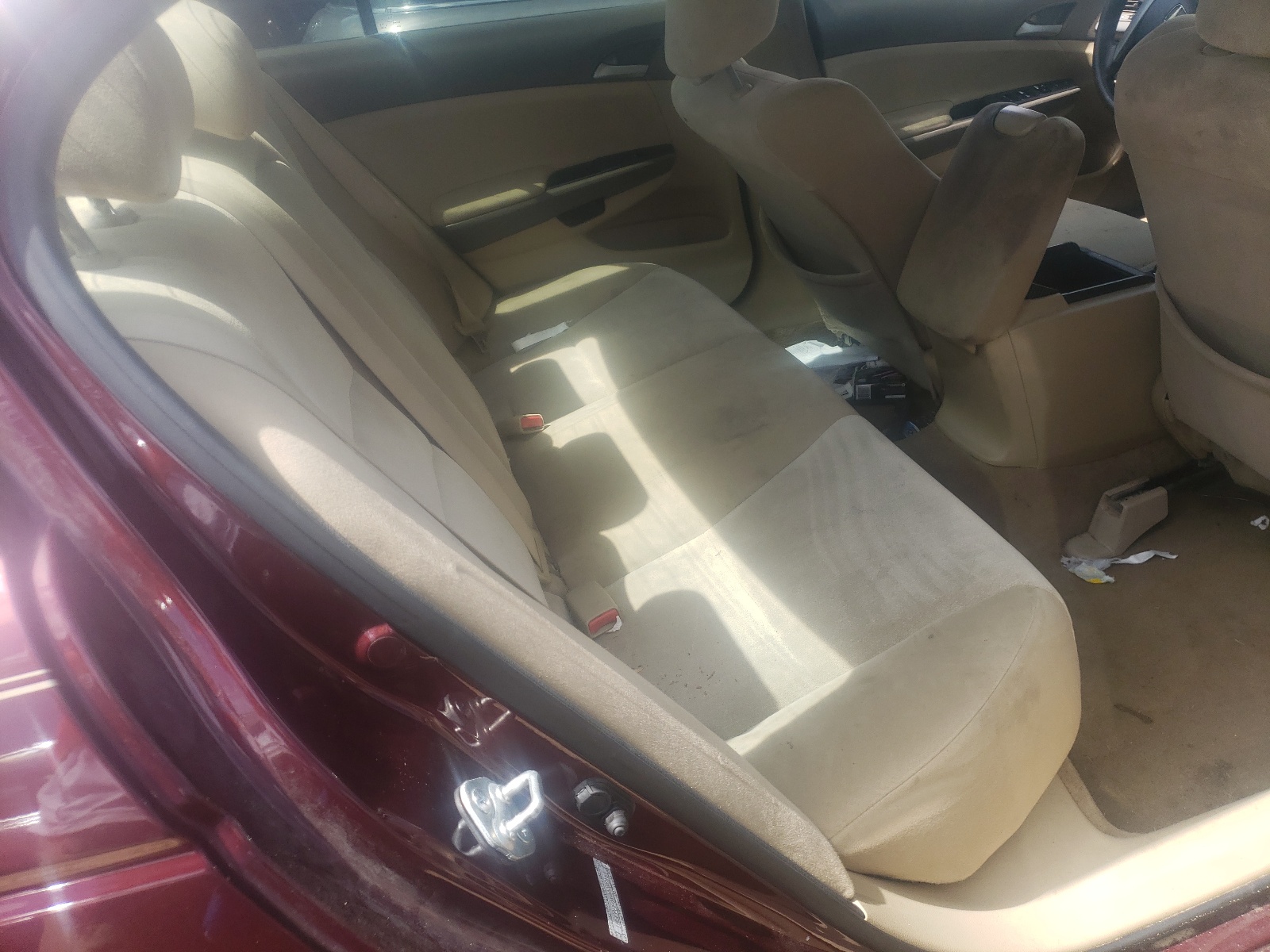 Photo 6 from auction – 2010 HONDA ACCORD LXP with VIN 1HGCP2F4XAA080161