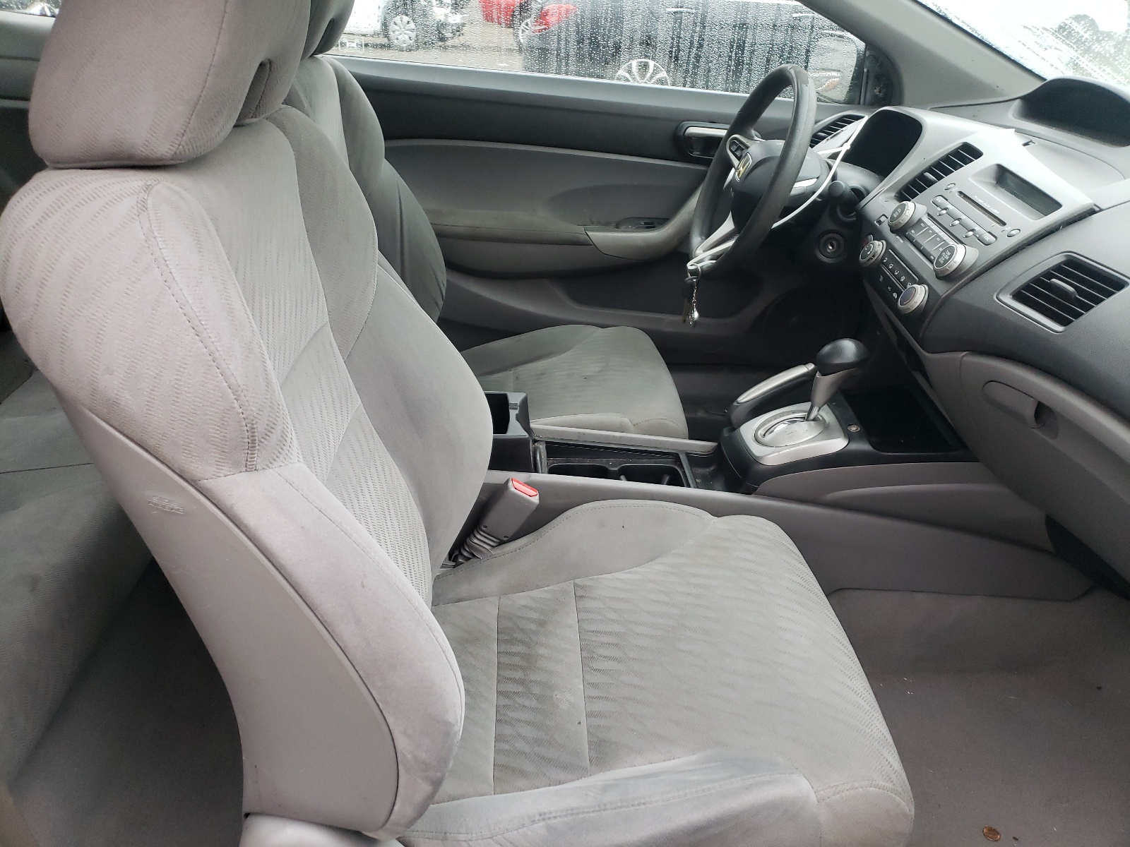 Photo 5 from auction – 2010 HONDA CIVIC EX with VIN 2HGFG1B8XAH511762