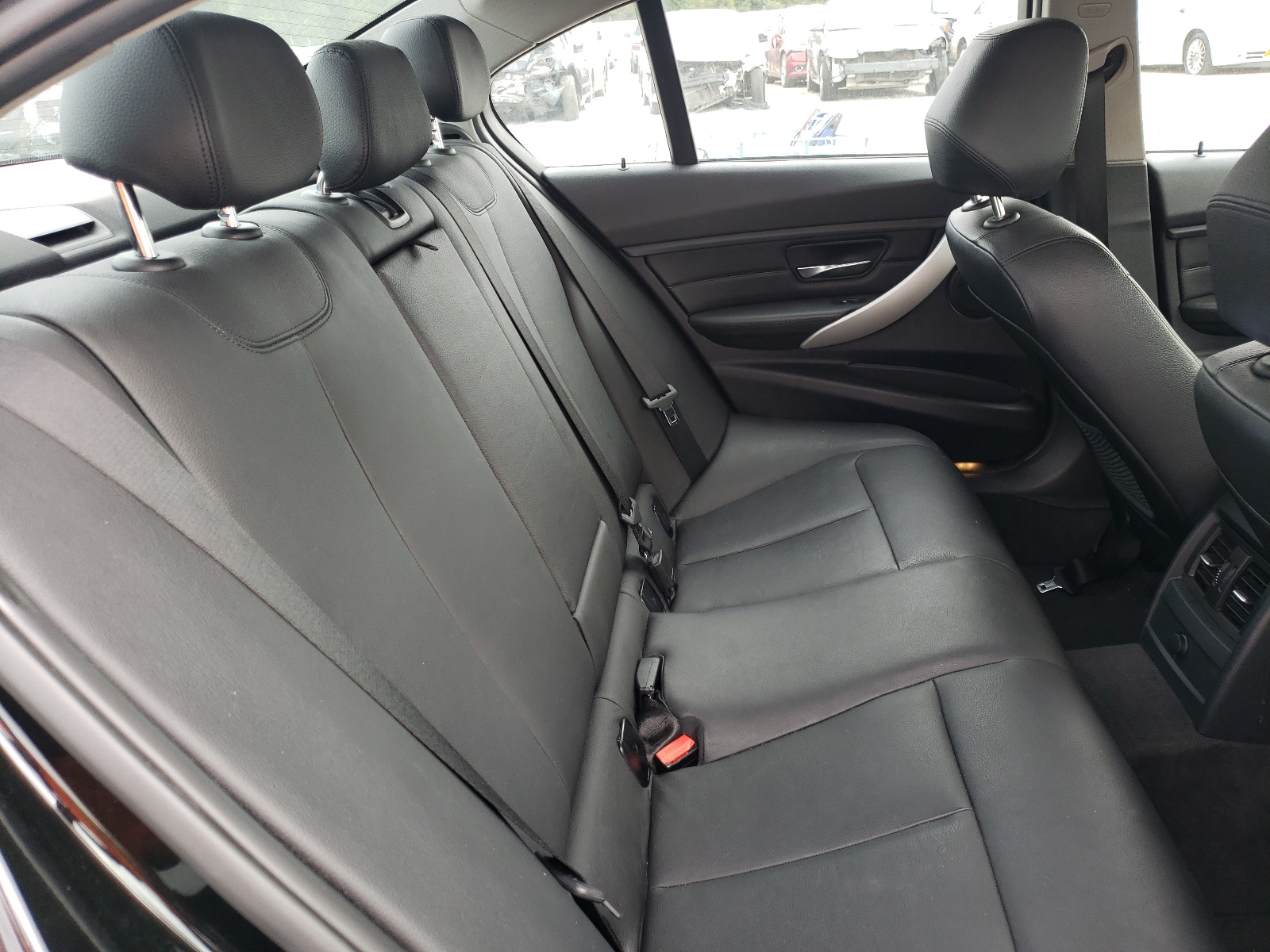 Zdjęcie 6 z aukcji – 2013 BMW 328 I z VIN WBA3A5G56DNP23818
