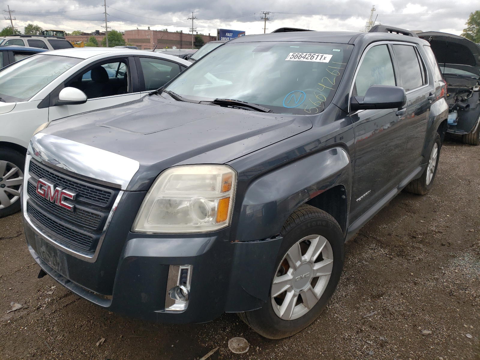 Photo 2 from auction – 2011 GMC TERRAIN SL with VIN 2CTALSECXB6283581