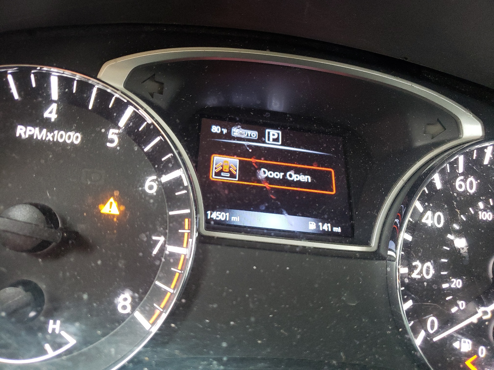 Photo 8 from auction – 2017 NISSAN PATHFINDER with VIN 5N1DR2MM1HC622760