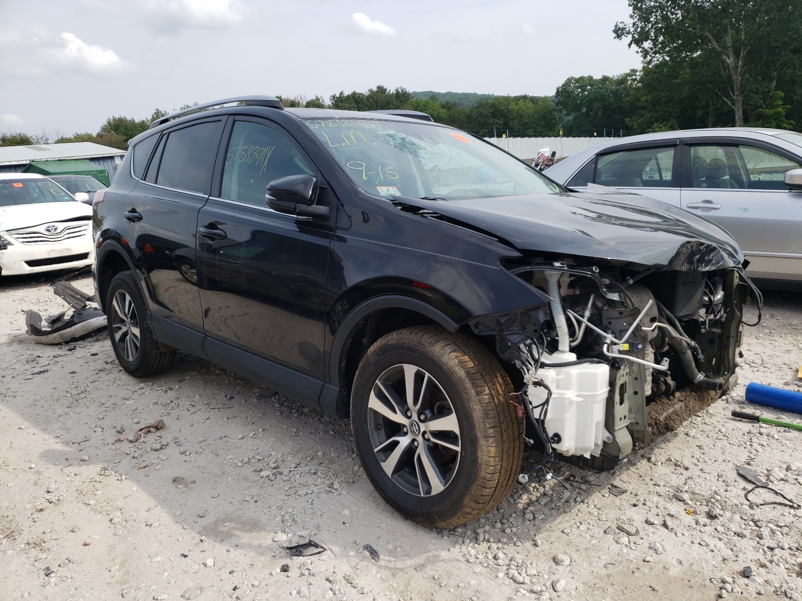 Photo 1 from auction – 2018 TOYOTA RAV4 ADVEN with VIN 2T3WFREV3JW430040