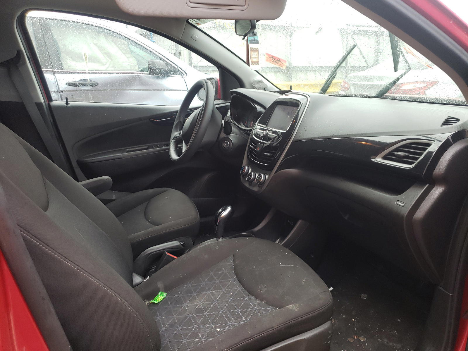 Photo 5 from auction – 2020 CHEVROLET SPARK 1LT with VIN KL8CD6SA4LC433004