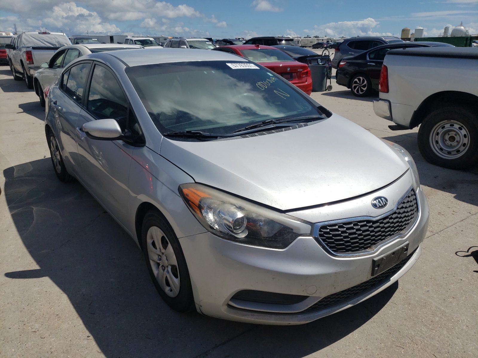 KIA FORTE LX 2015 with VIN KNAFK4A65F5346522 - Photo from auction