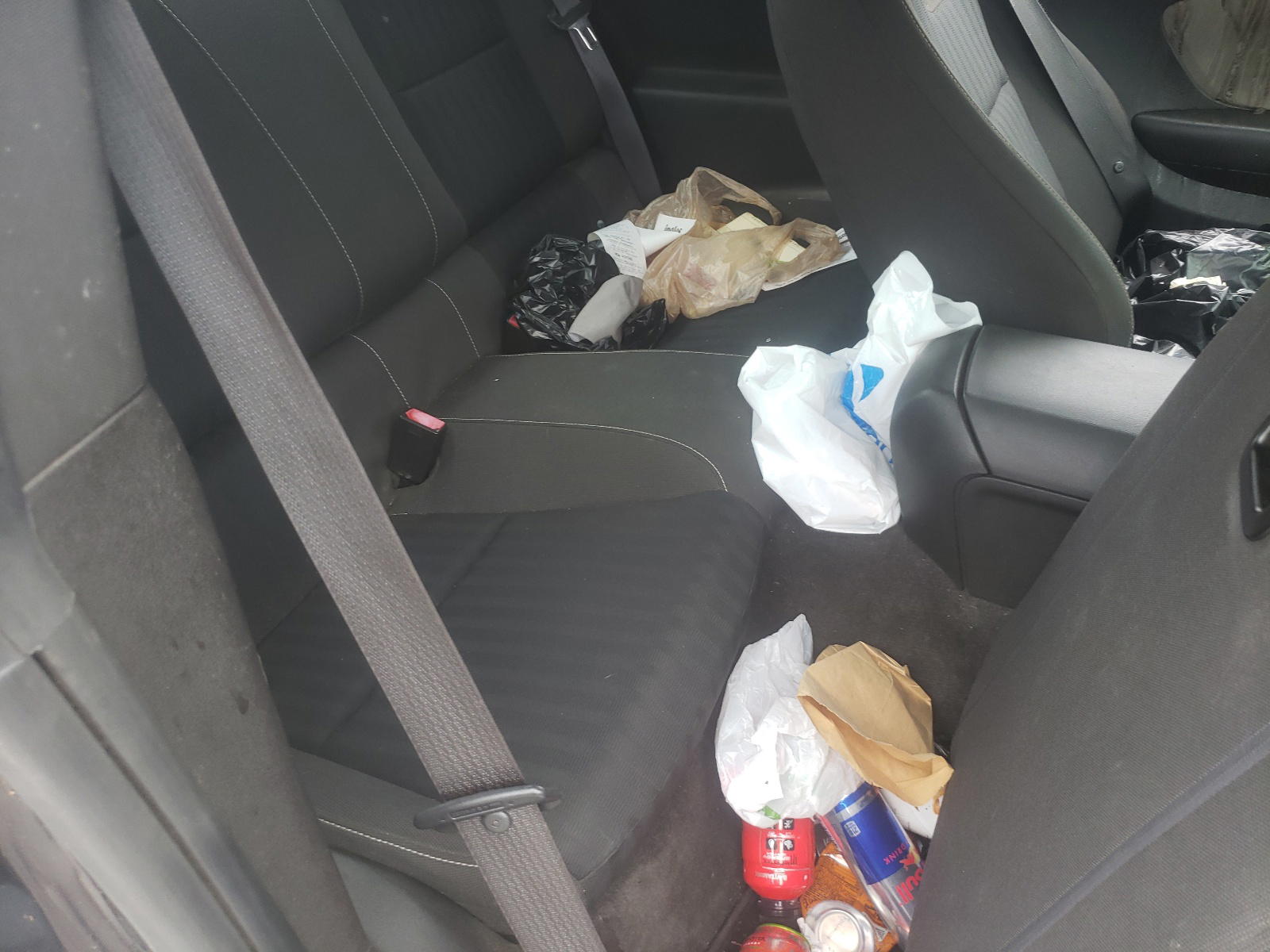 Photo 6 from auction – 2011 CHEVROLET CAMARO LS with VIN 2G1FA1ED6B9112893